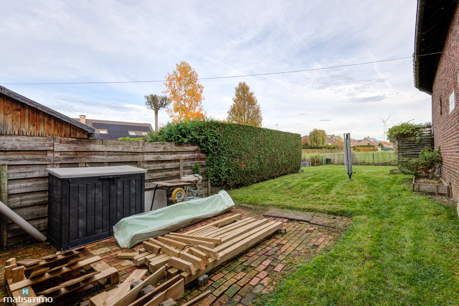 INSTAPKLARE WONING MET ZONNEPANELEN EN PRACHTIGE TUIN TE TONGEREN foto 21