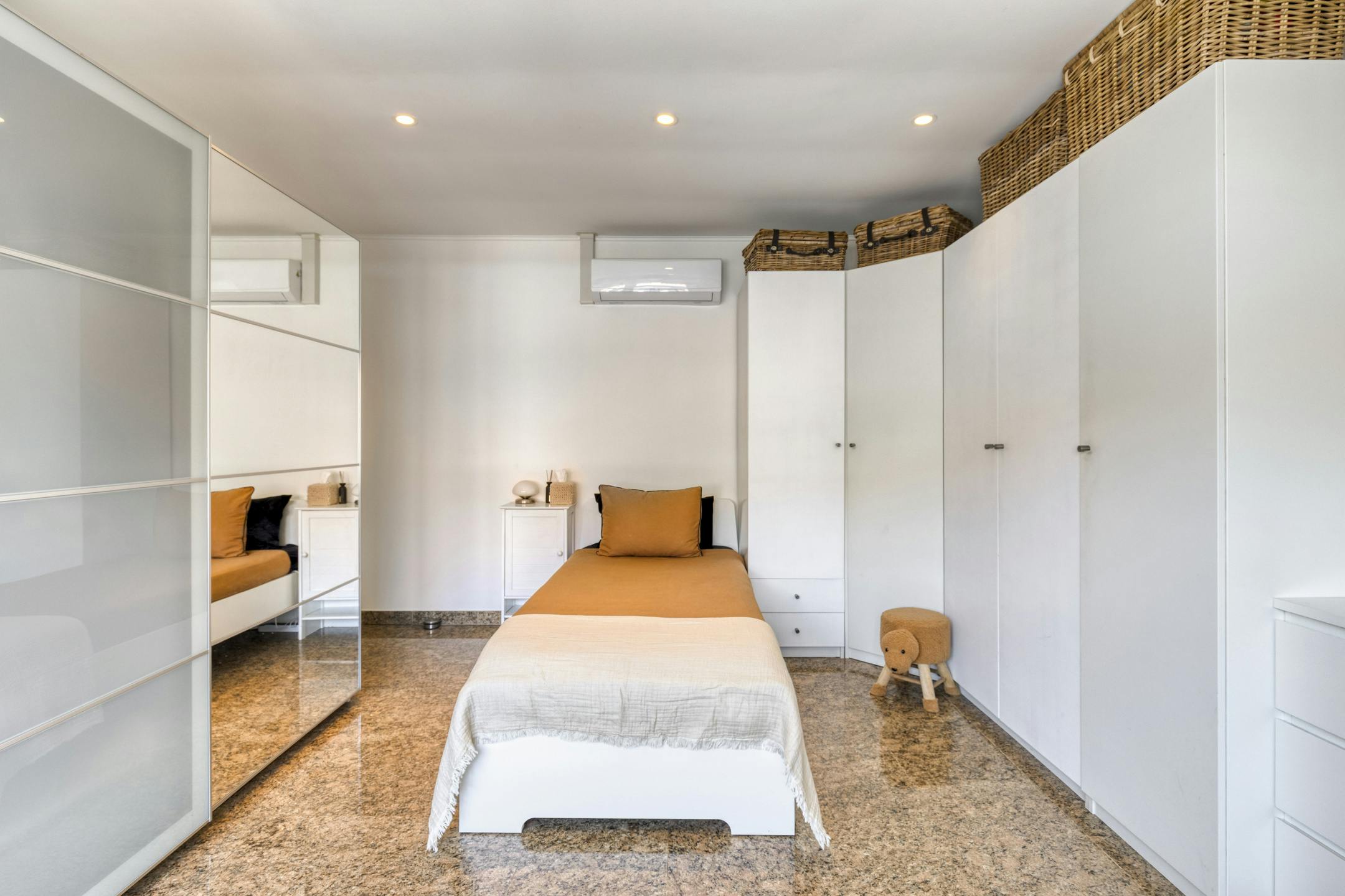 Instapklare woning te koop in centrum Wilrijk  foto 23