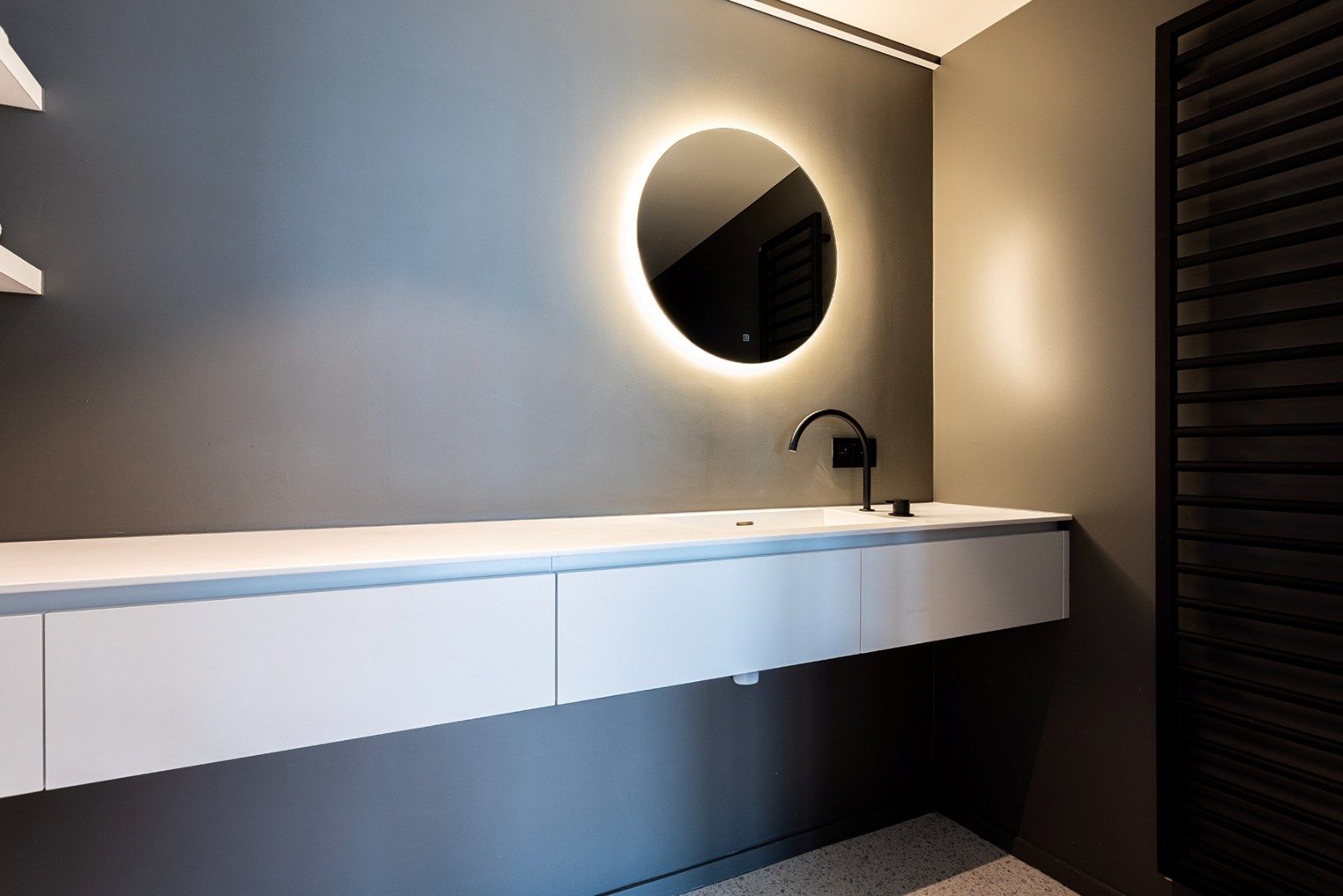 Exclusief wonen in de Antwerp Tower – Luxueus nieuwbouwappartement op de 21ste verdieping foto 7
