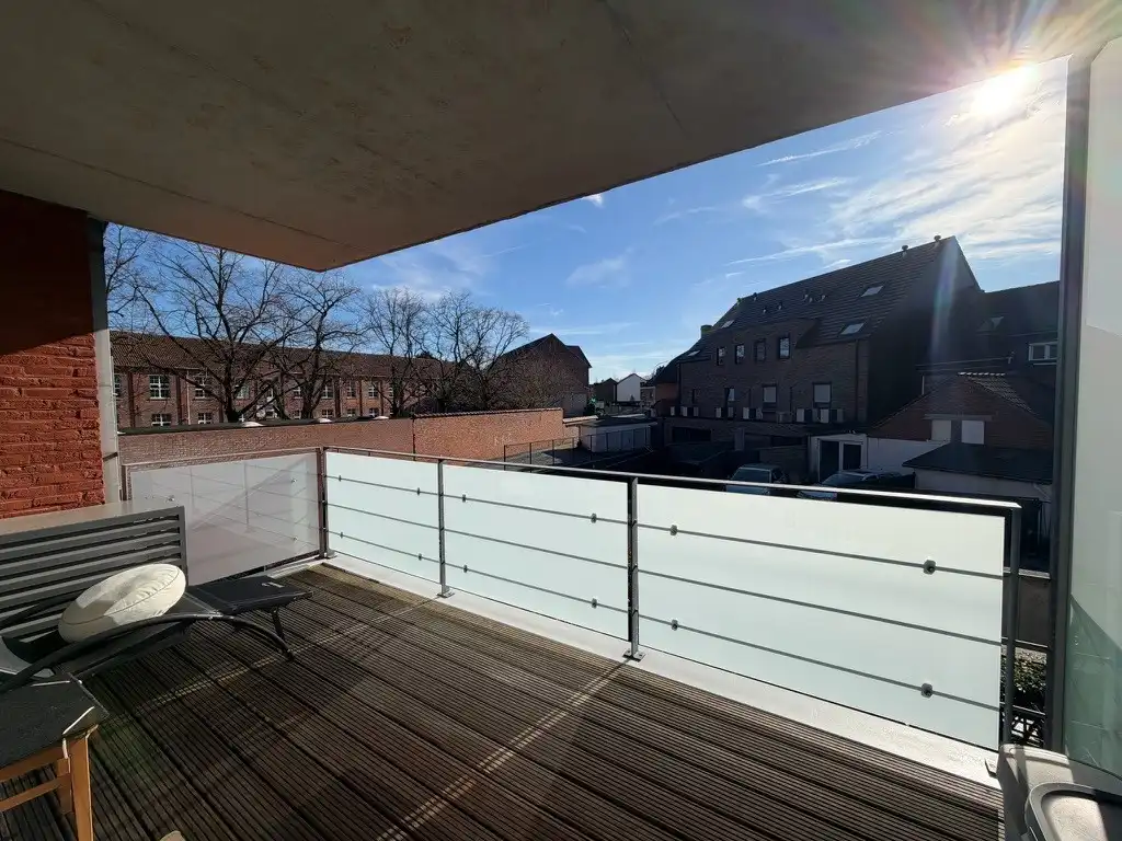 Genk, Schabartstraat 6 bus 11: modern energiezuinig appartement met 2 slaapkamers, terras en ondergrondse autostaanplaats. foto 8