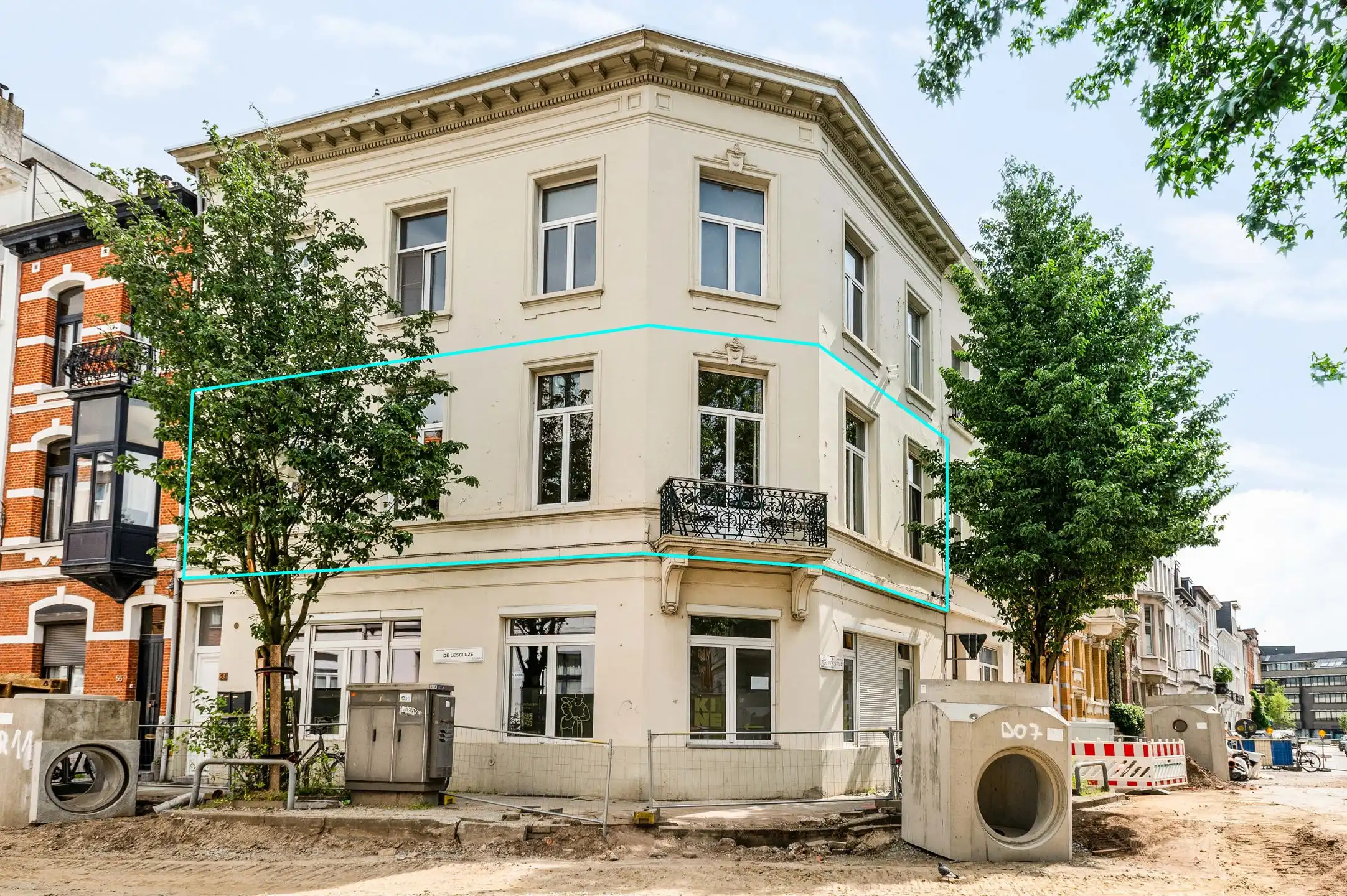 Hoofdfoto van de publicatie: Charmant gerenoveerd appartement in stijlvolle herenwoning
