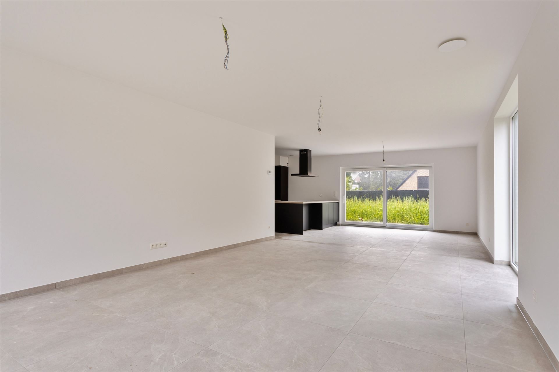 Nieuwbouw van 320 m² met 6 slpk - 2 badk  foto 5