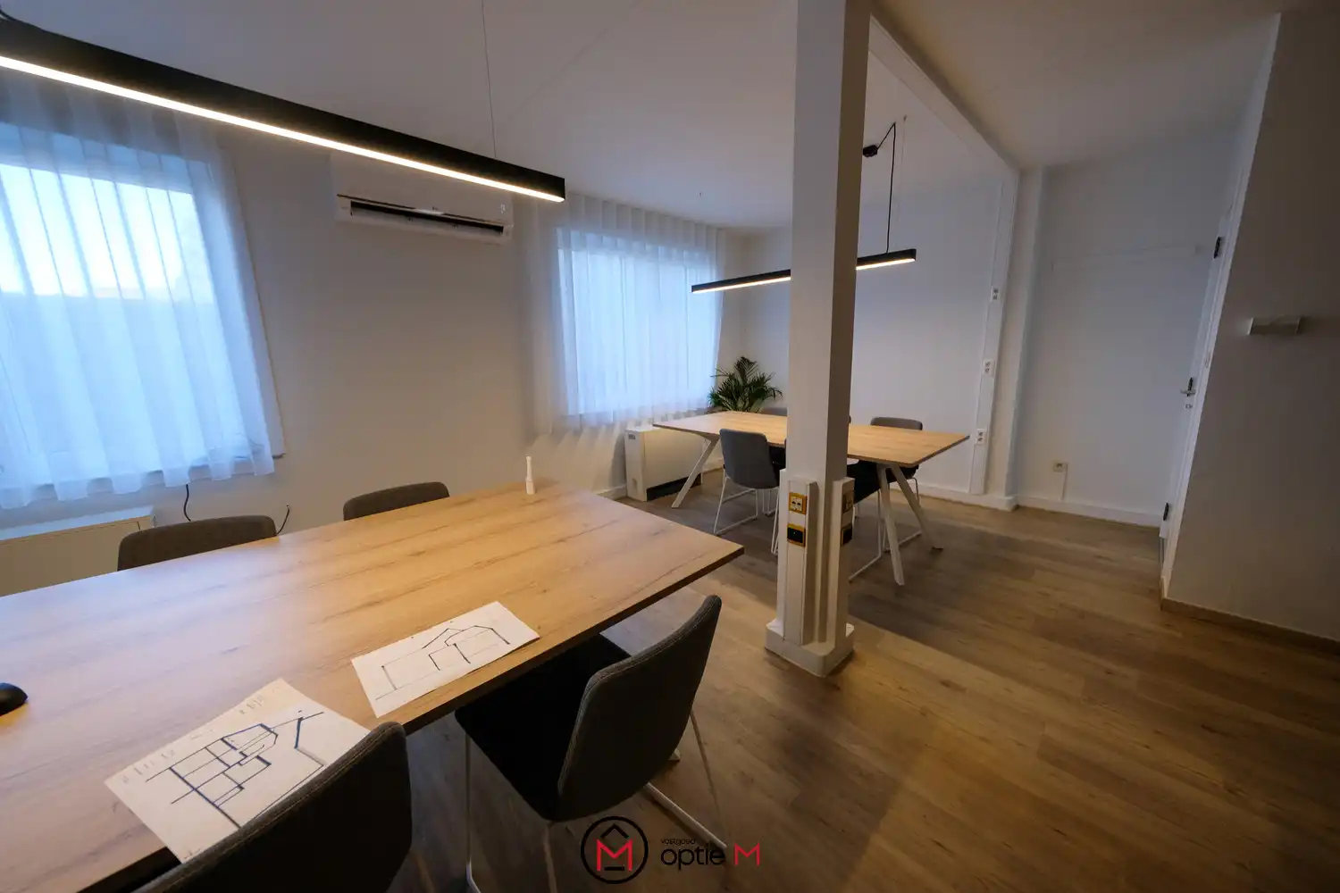 RUIM KANTOORGEBOUW OP TOPLIGGING IN BILZEN foto 6