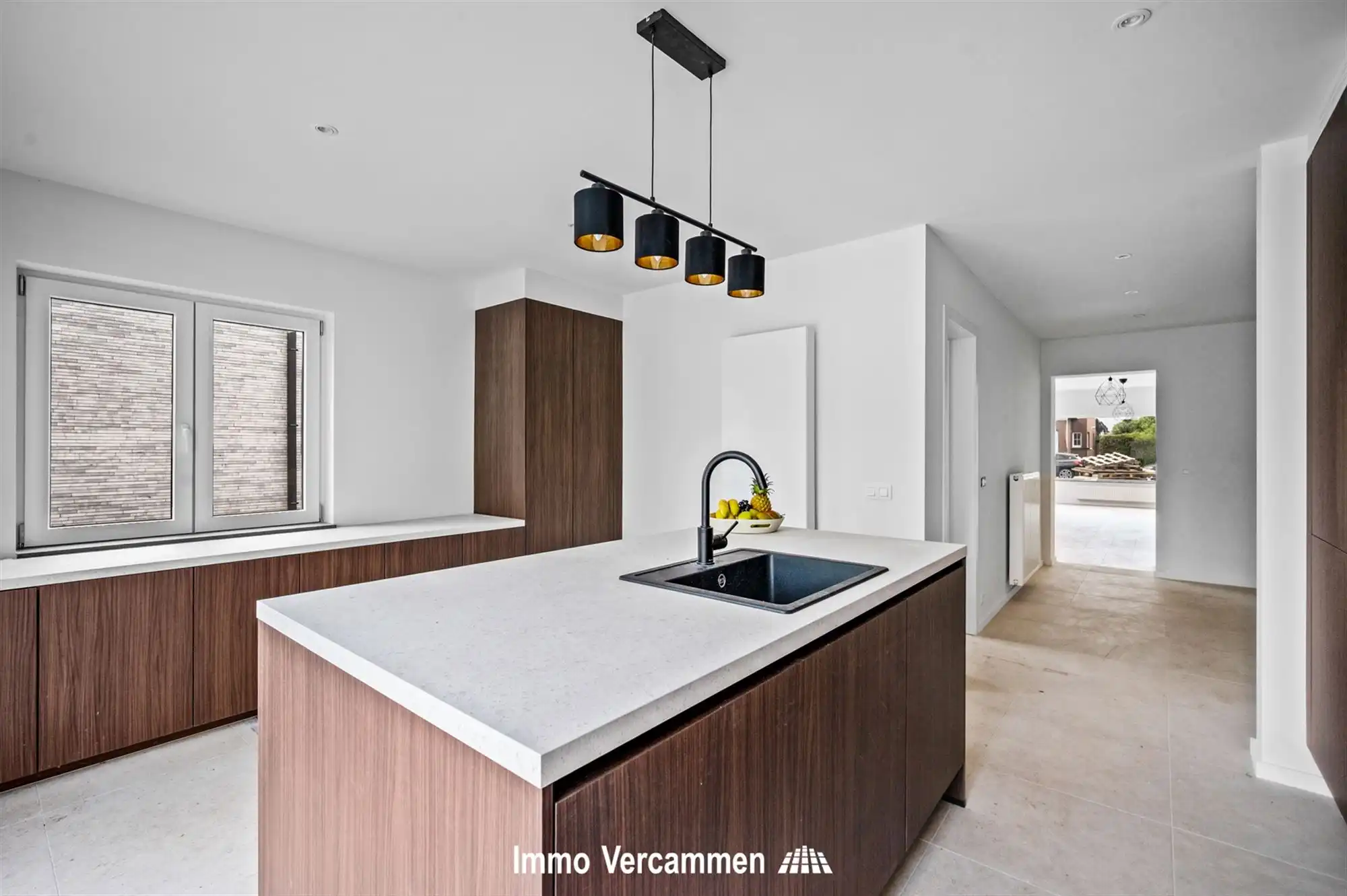 Recent gemoderniseerde, instapklare woning te Putte foto 6