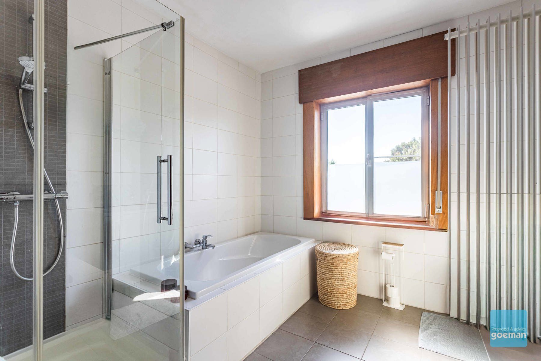Perfect instapklare gerenoveerde woning te Dendermonde. foto 12