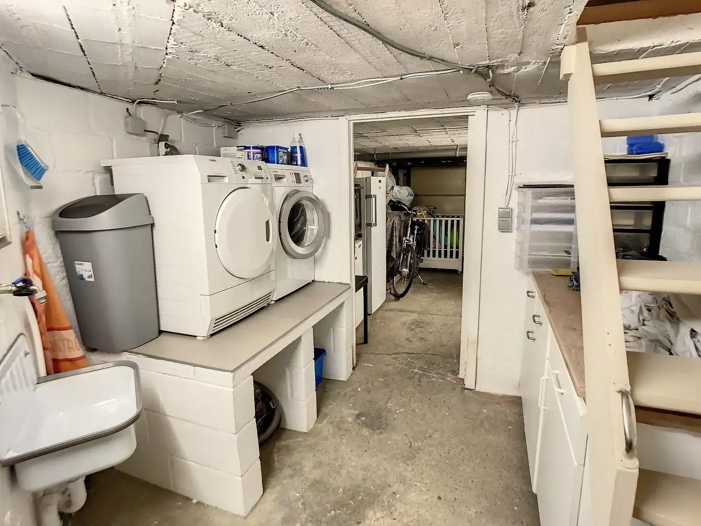 Goed gelegen woning met 1 slaapkamer, kelder, garage en tuin te Tongeren foto 10