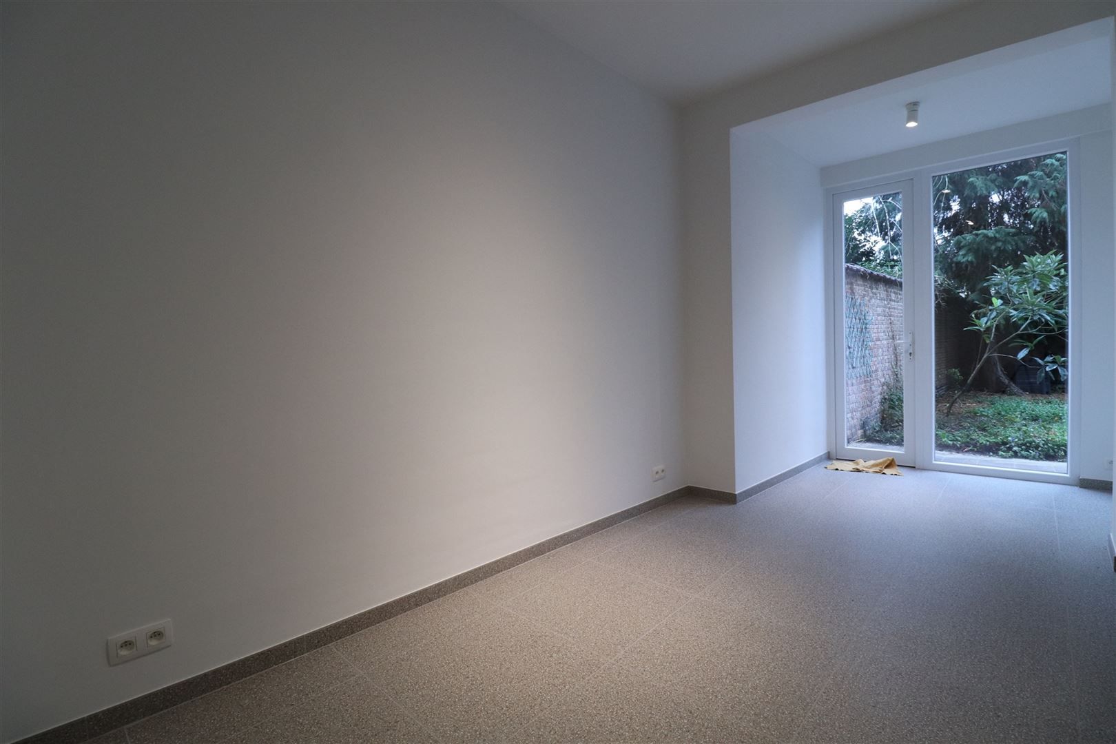 Gelijkvloers appartement met tuin  foto 8