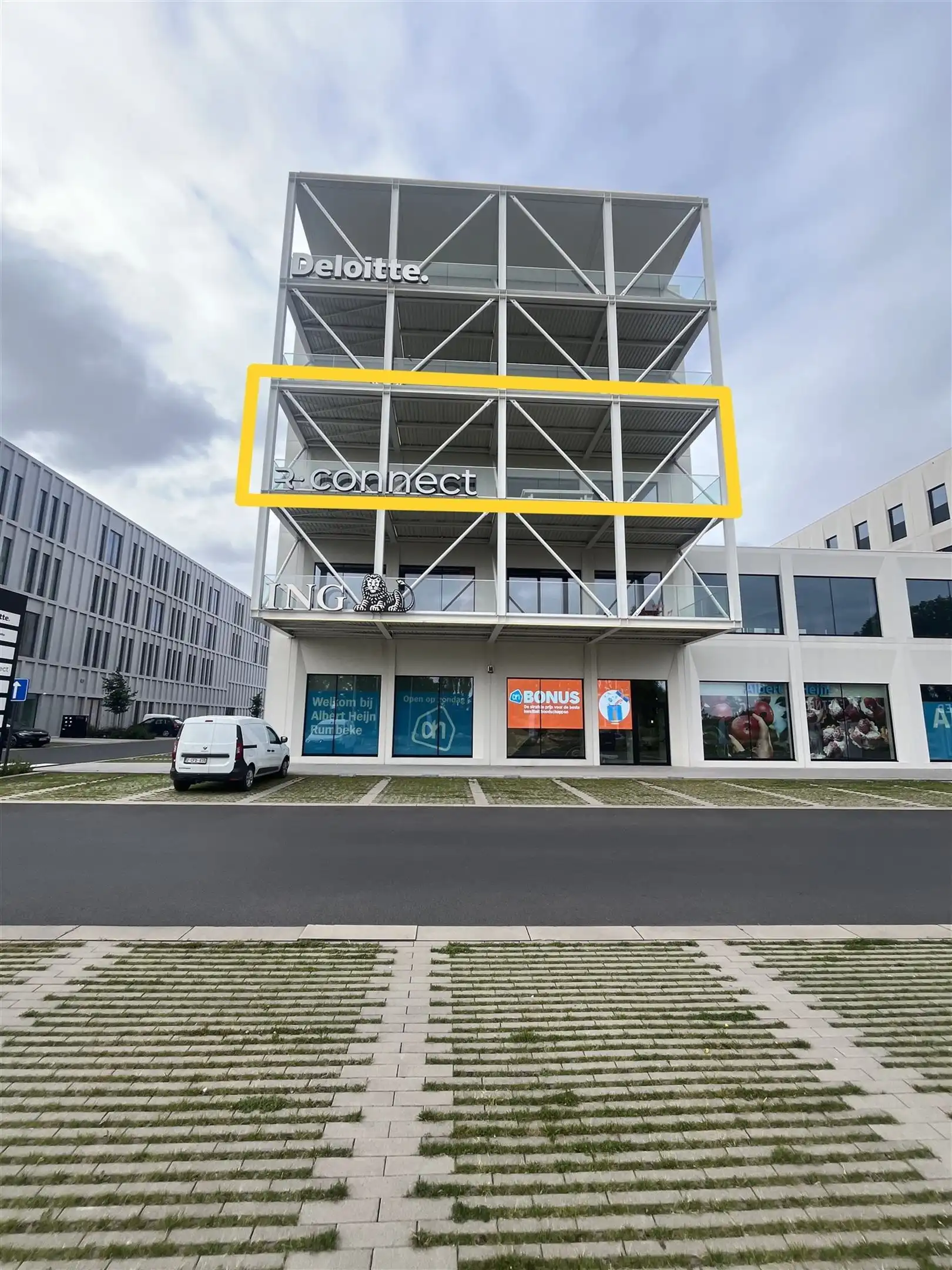 Kantoor te huur Koestraat 175 - 8800 ROESELARE