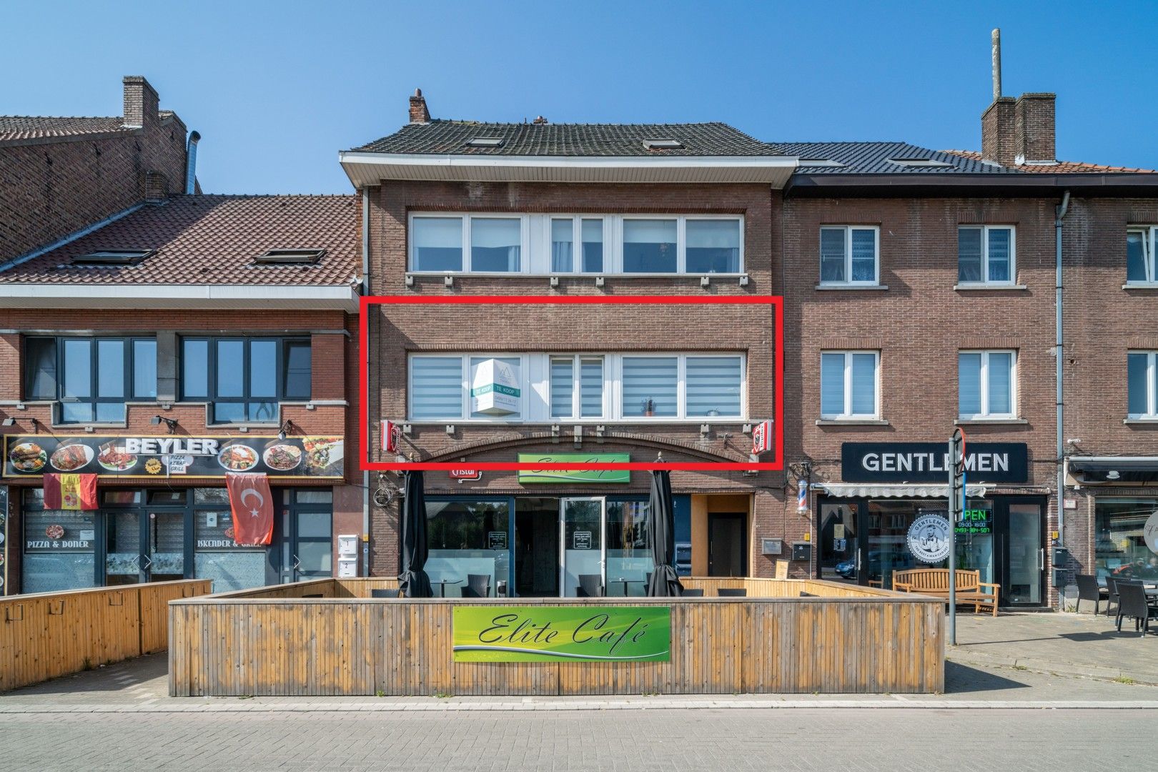 éénslaapkamerappartement te koop! foto {{pictureIndex}}