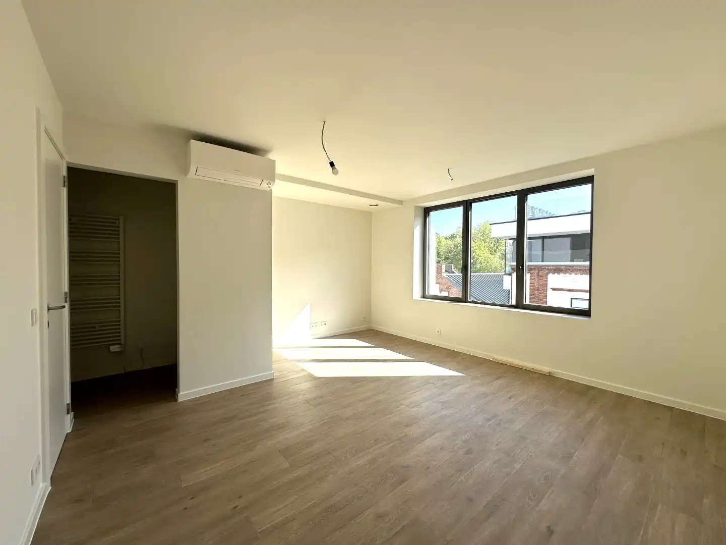 Gerenoveerd duplex appartement nabij de Smedenpoort foto 4