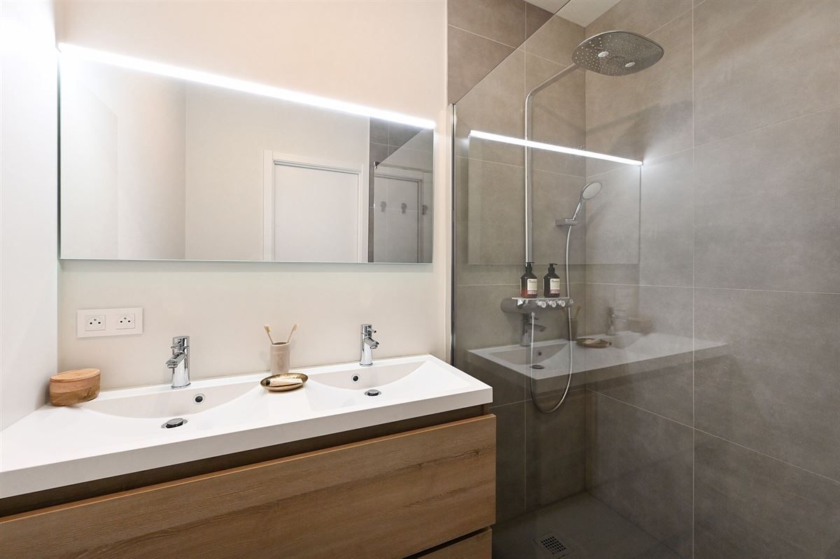 Appartement met fantastisch uitzicht foto 16