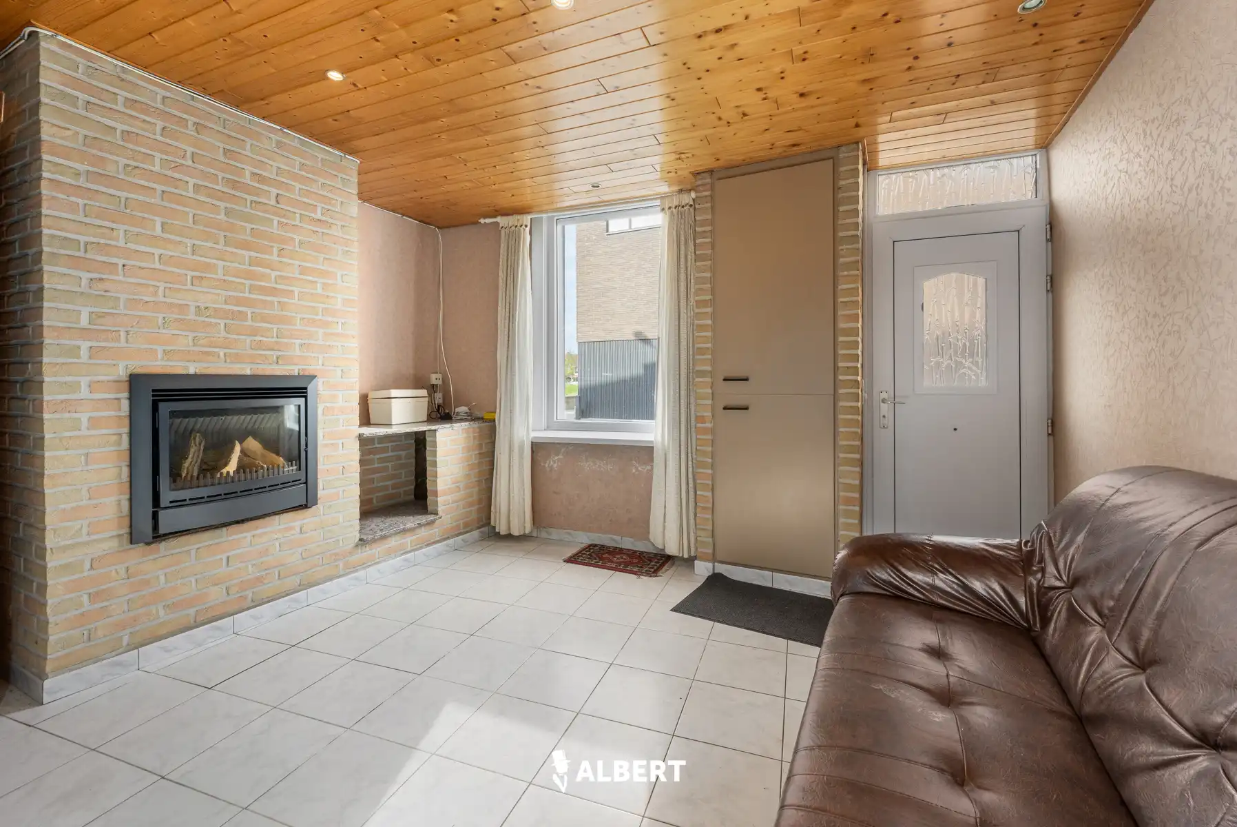 Charmante verzorgde woning met 2 slaapkamers foto 3