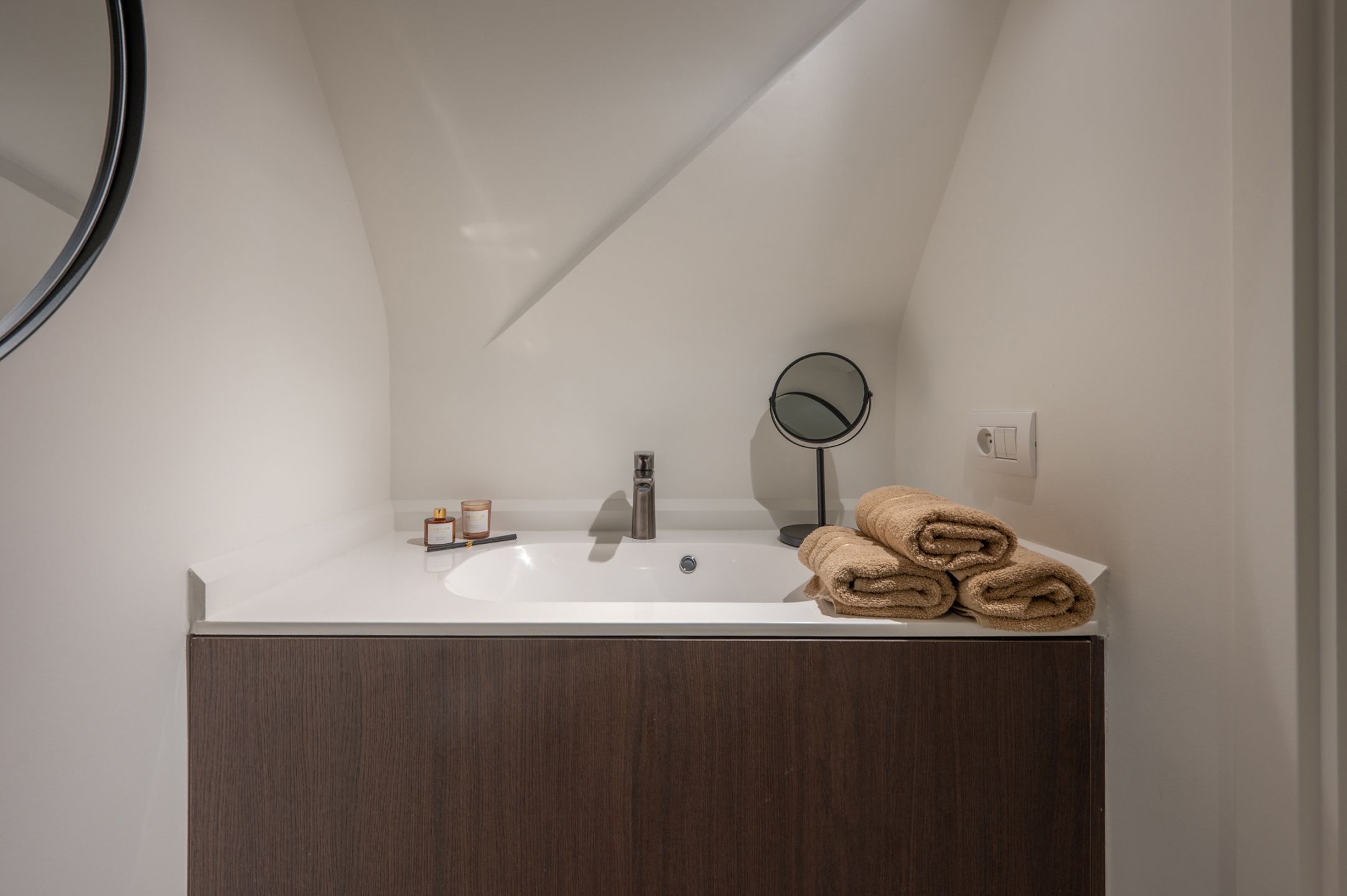 Gerenoveerd appartement in charmante residentie in het Zoute foto 20