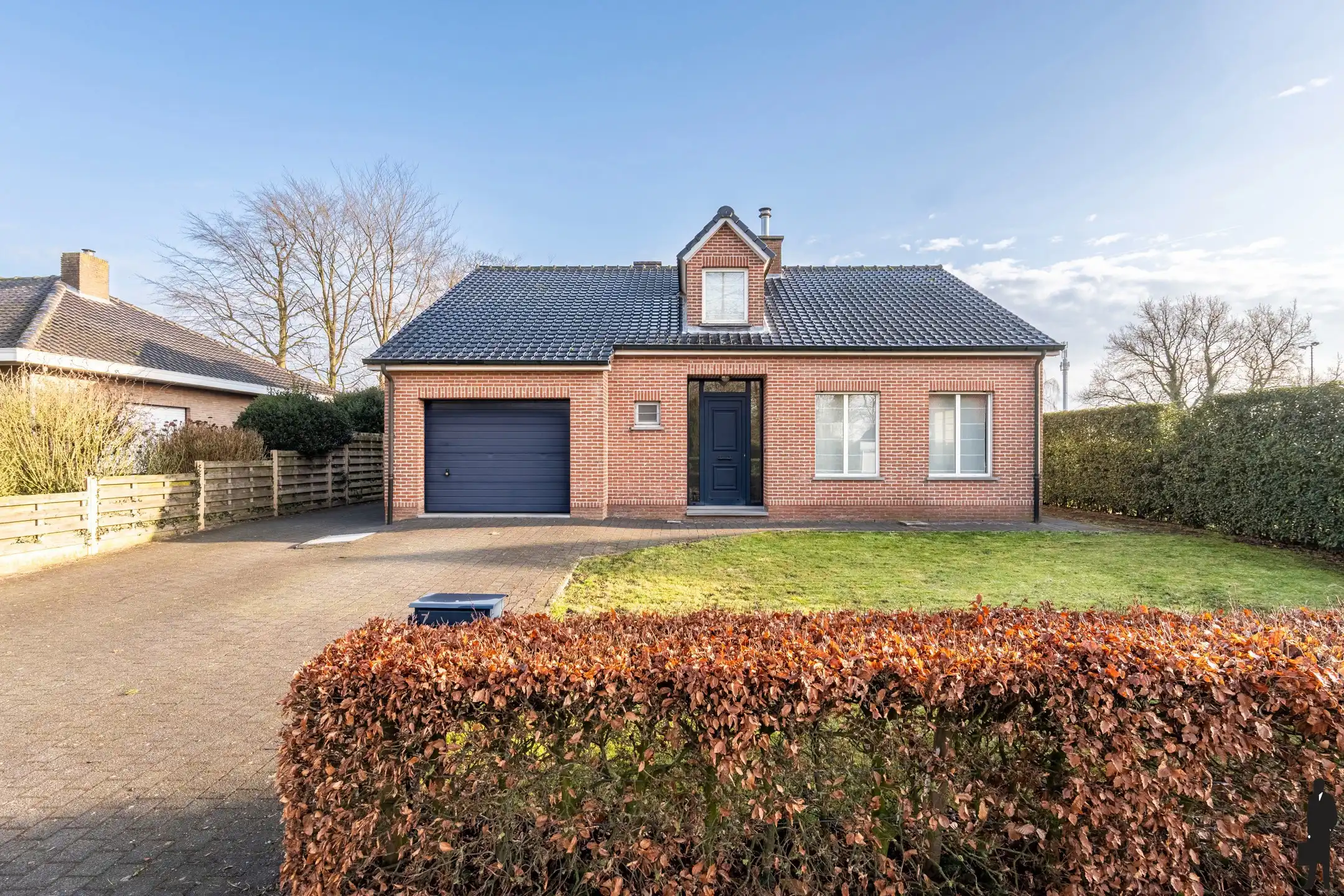 Vrijstaande woning op een ruim perceel van ca. 1.300 m² in hartje Loenhout! foto 39