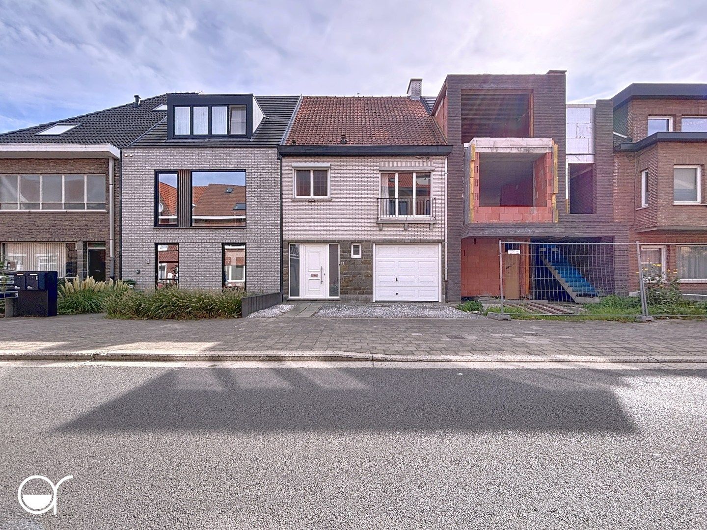 Ruime woning met zuidgerichte tuin, garage, kelder en zolder in hartje Gentbrugge foto 27