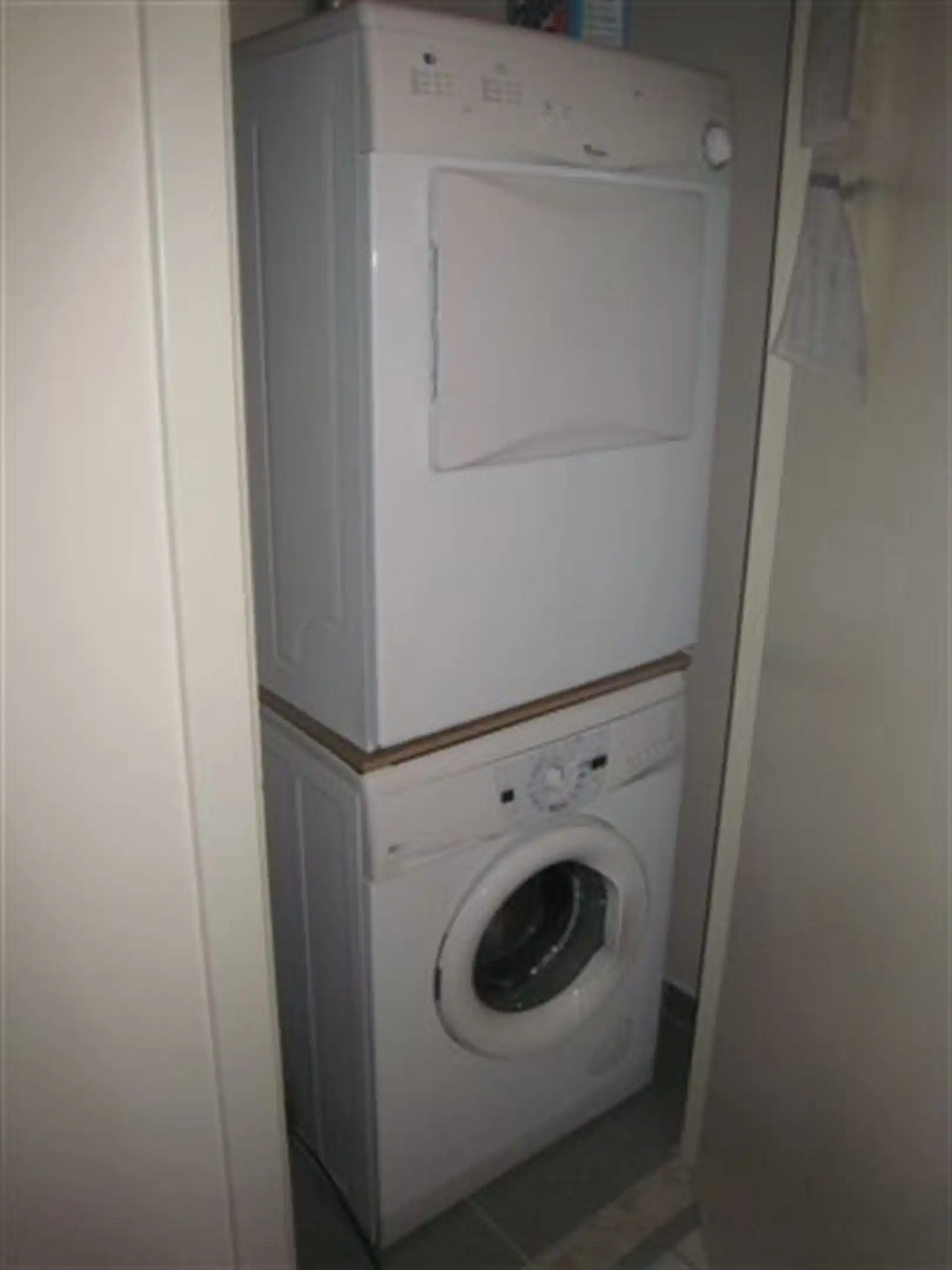 Gemeubeld twee slaapkamerappartement op Antwerpen LO met prachtig uitzicht op Antwerpen! foto 8