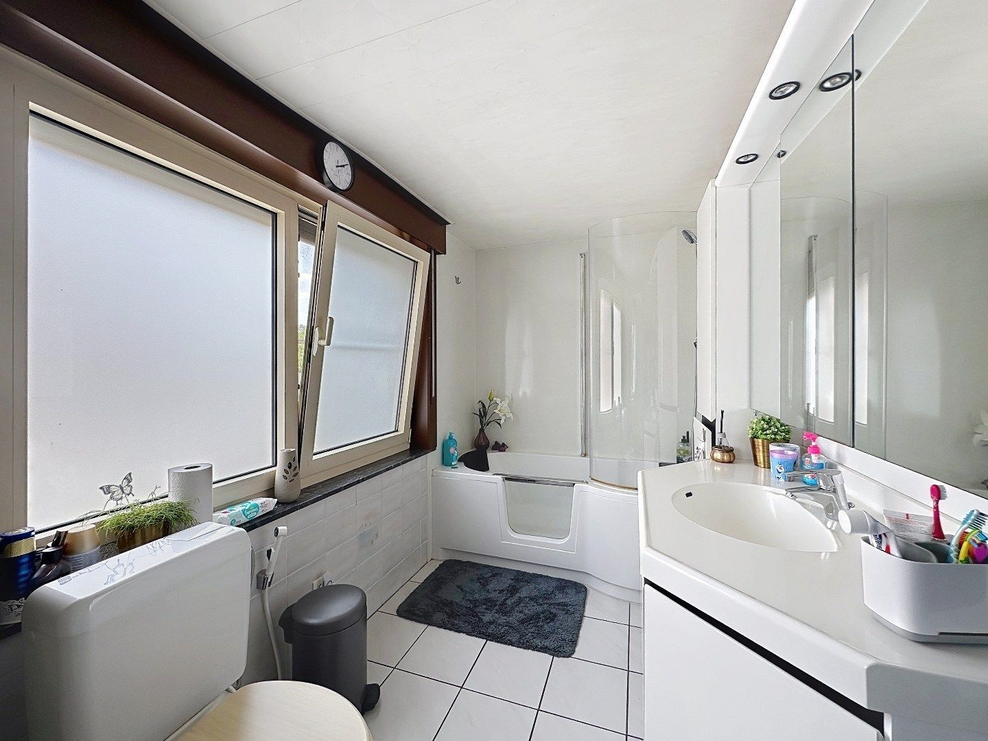 Instapklare woning te Rotselaar! foto 14