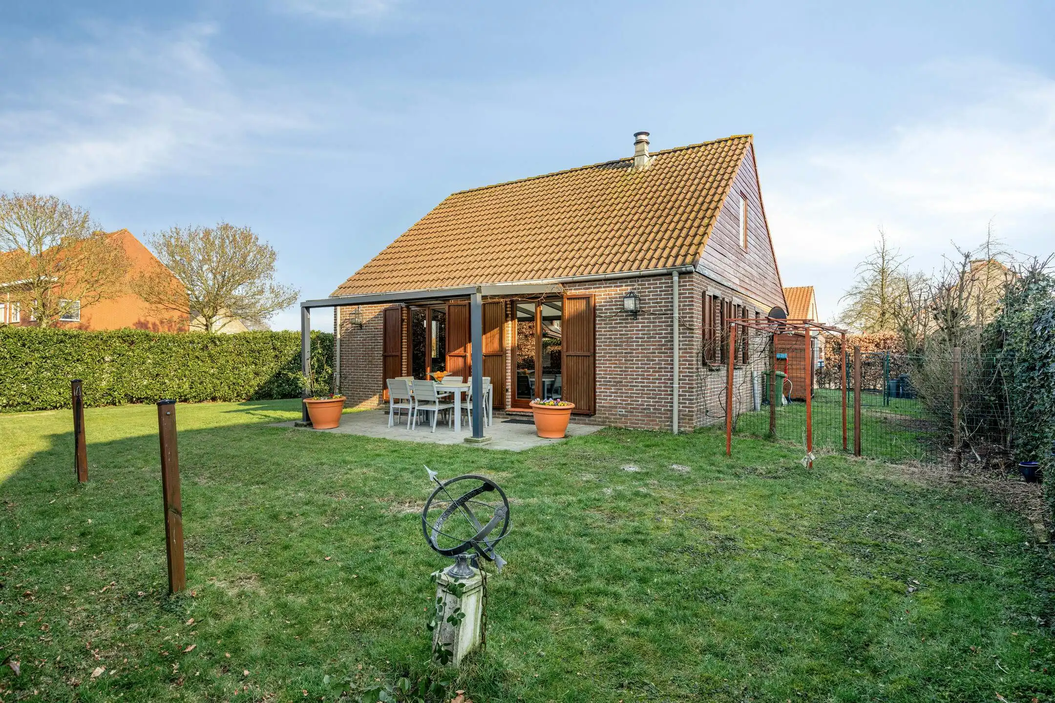 Perfect onderhouden vrijstaande woning te Essen foto 3