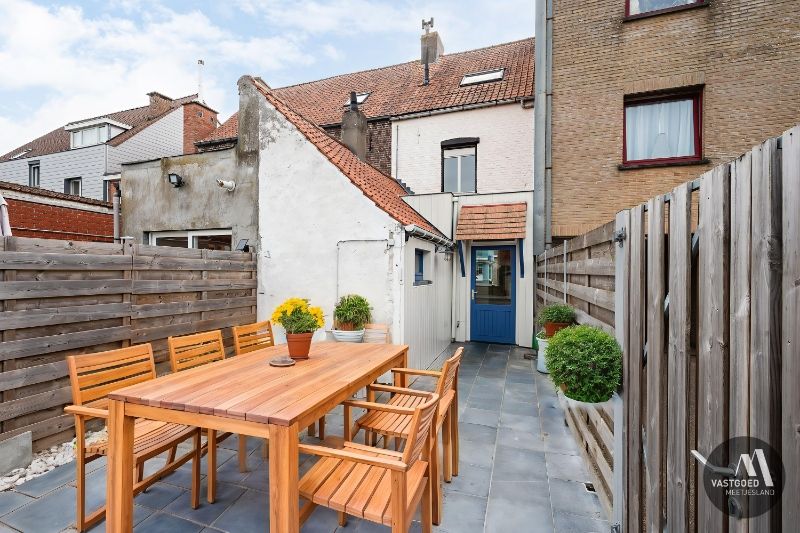Woning met 3 slaapkamers, tuin en doorgang centrum Maldegem foto 2