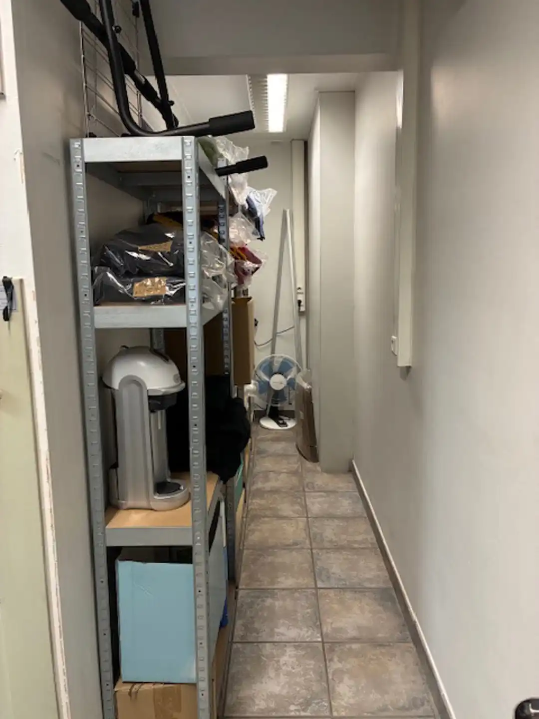 Commerciële ruimte te huur foto 15