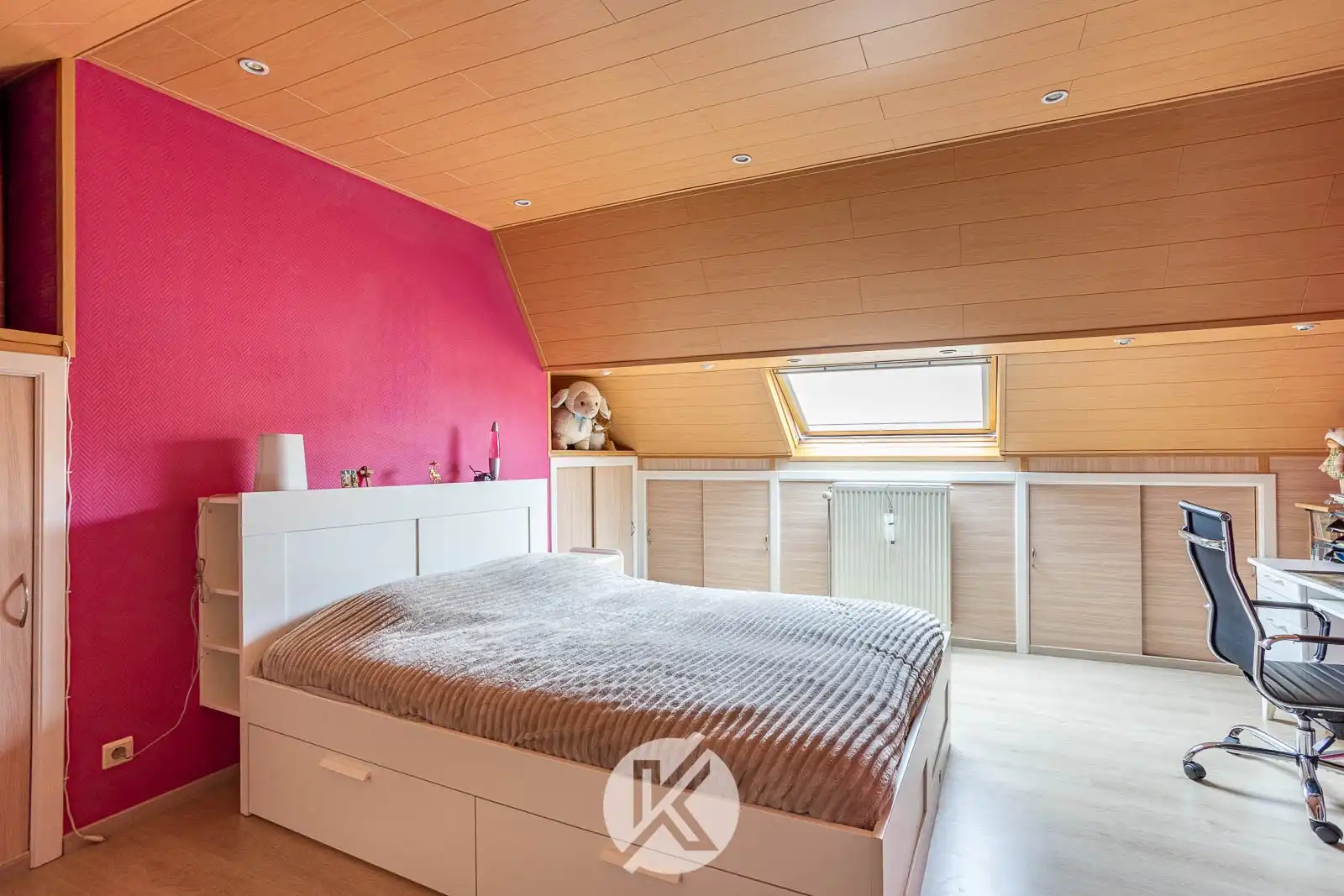 Charmante, instapklare woning met garage foto 15