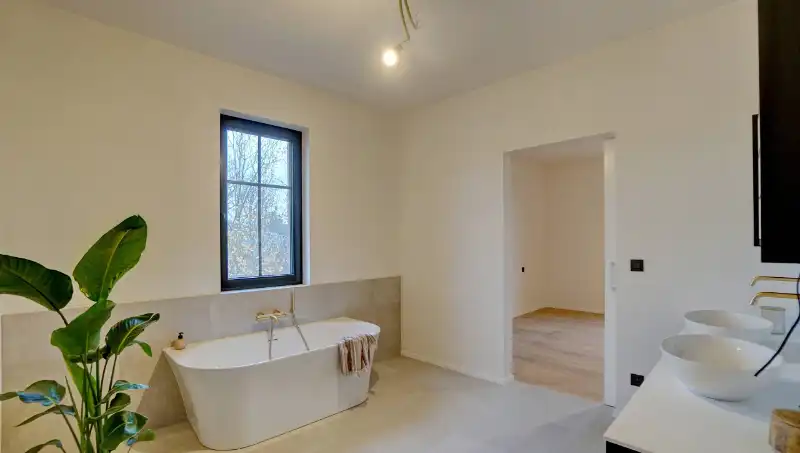 Ruime luxe nieuwbouwvilla van 368m² op 6 are 36 ca foto 12