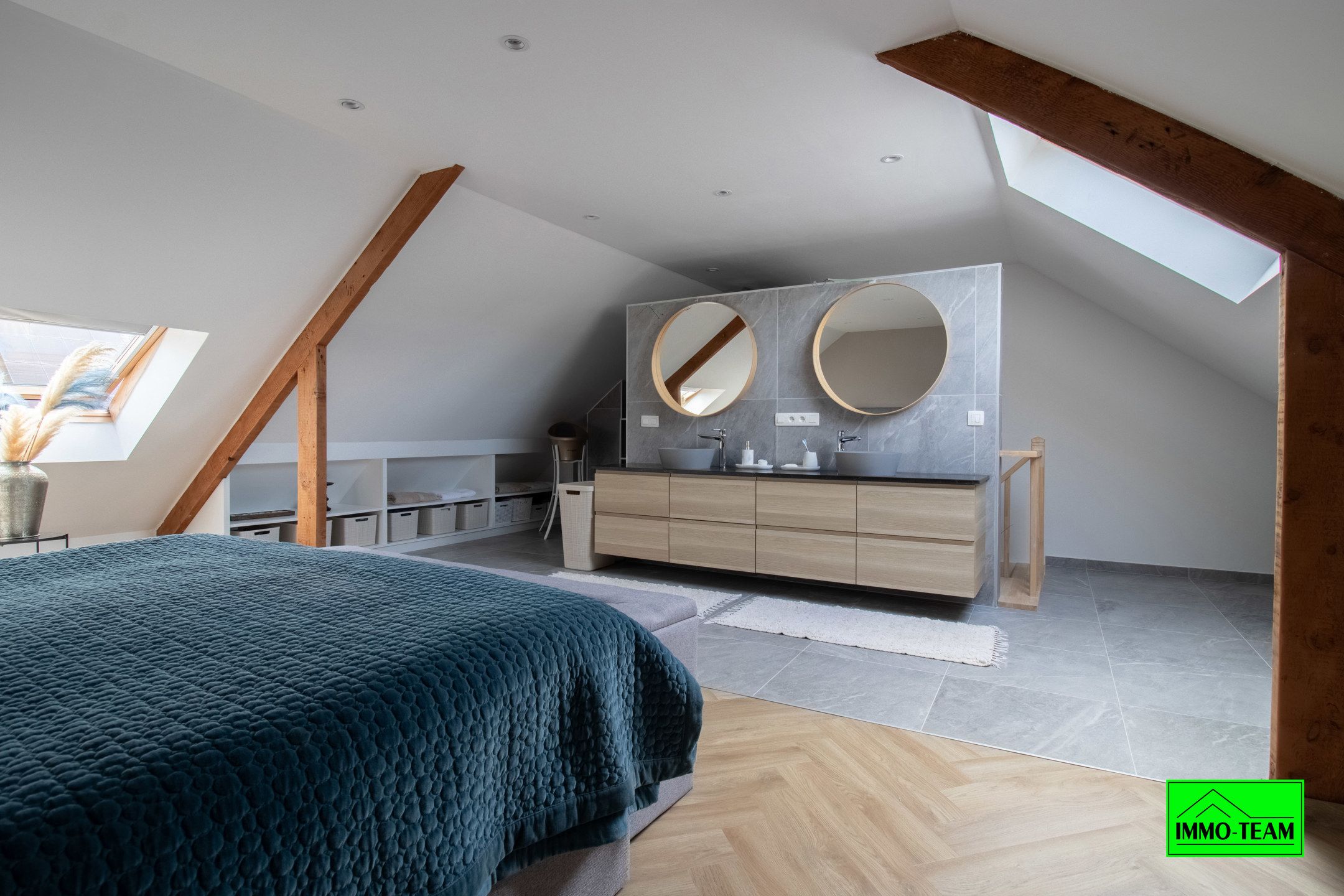 Instapklare gezinswoning met royale woonruimte en luxe  foto 15