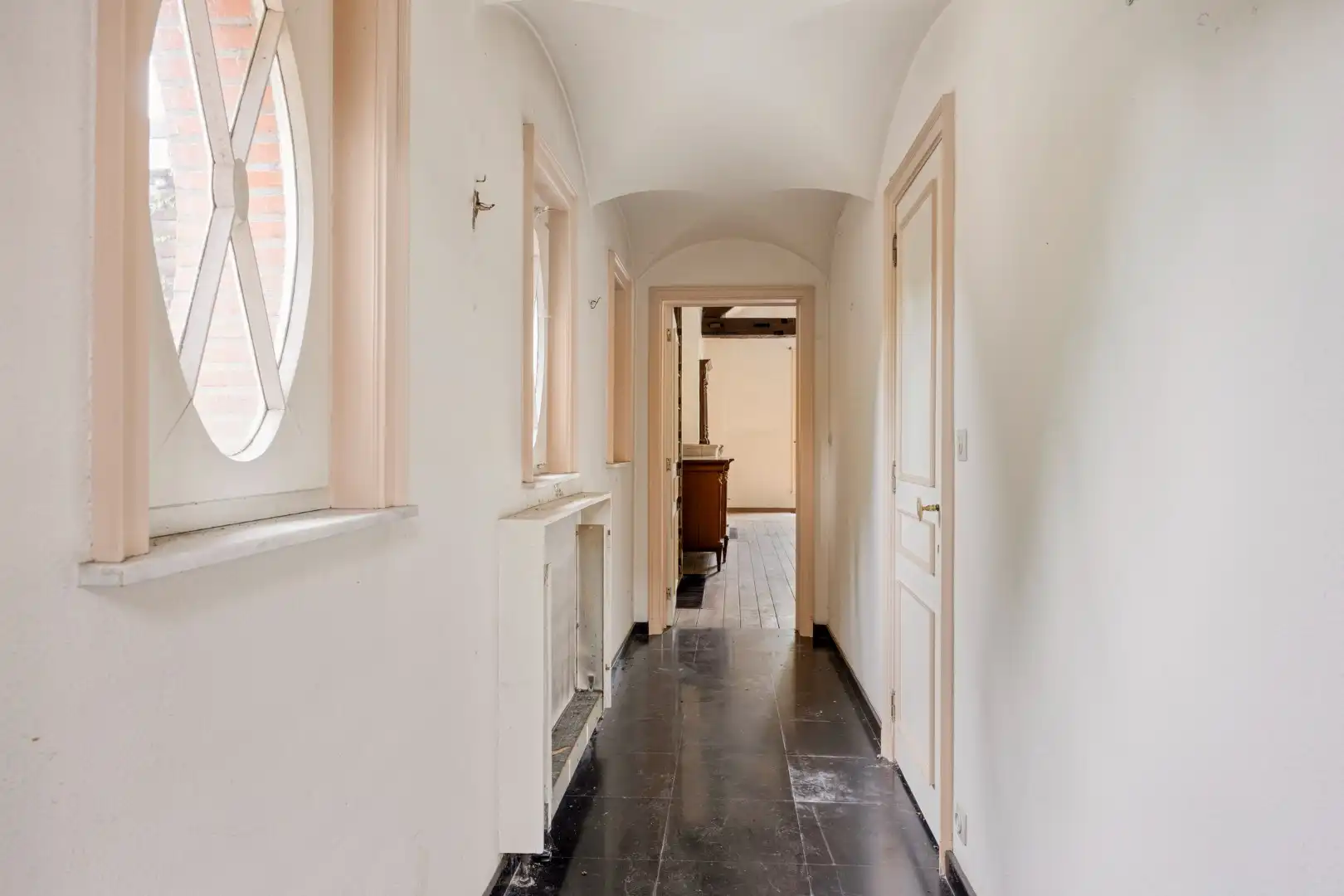 Te renoveren villa aan het kasteel ten Bogaerde foto 20