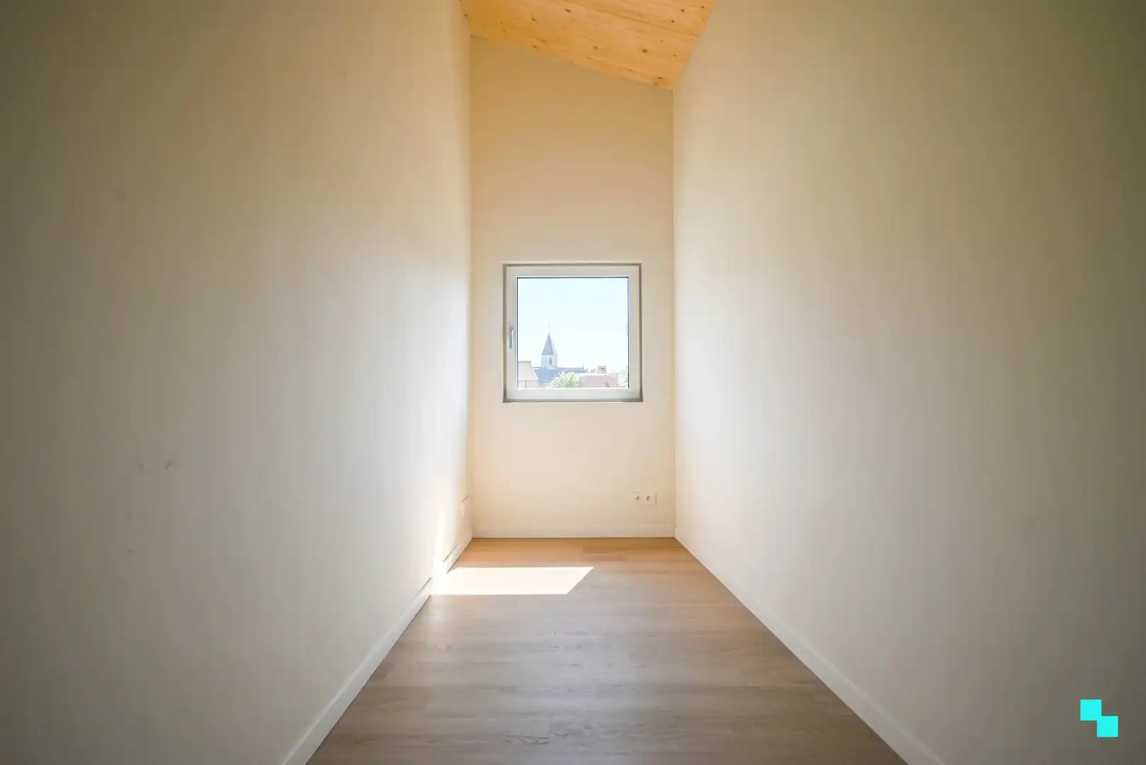 Halfopen nieuwbouwwoning in houtmassiefbouw foto 13