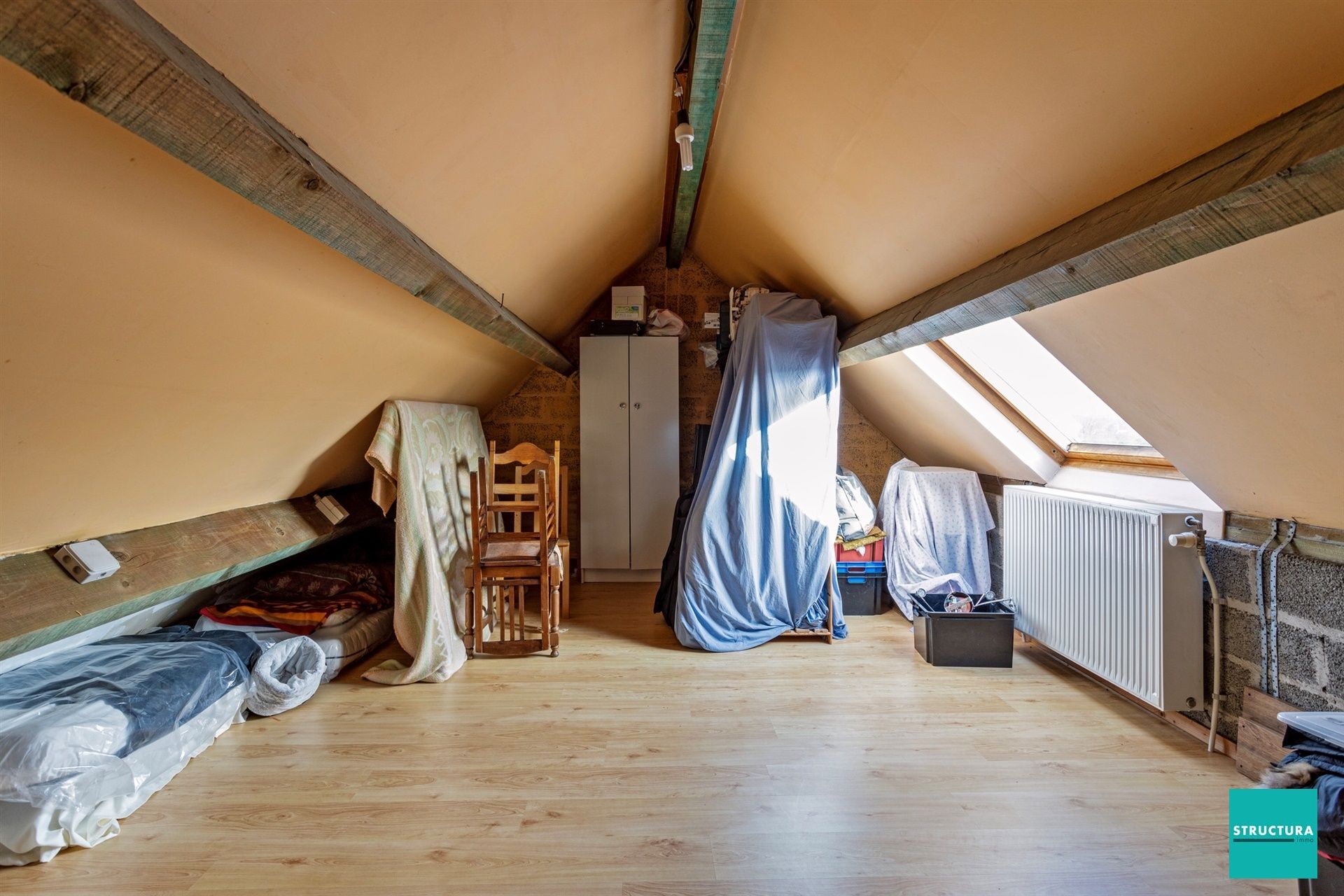 Ruime en mooi onderhouden woning met 4 kamers foto 24