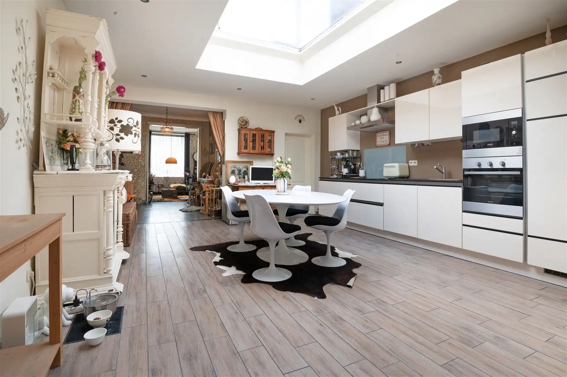 Instapklare halfopen bebouwing te koop in Kluisbergen! foto 3