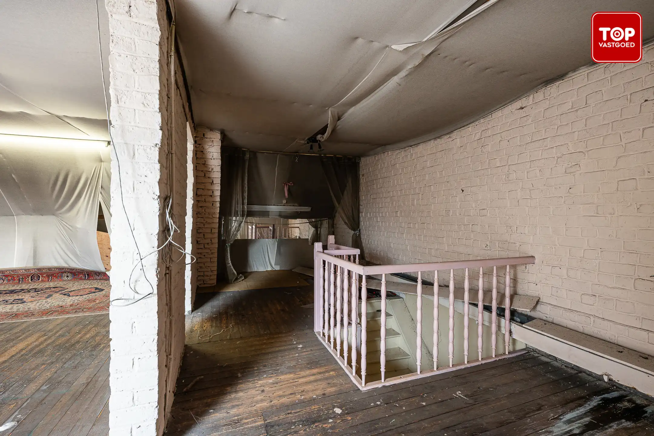 Karaktervol en  multifunctioneel handelshuis  op een interessante ligging.  foto 23