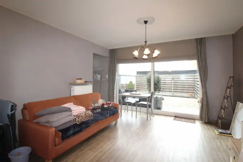 Gelijkvloersappartement met tuin te huur in Rumbeke foto 3