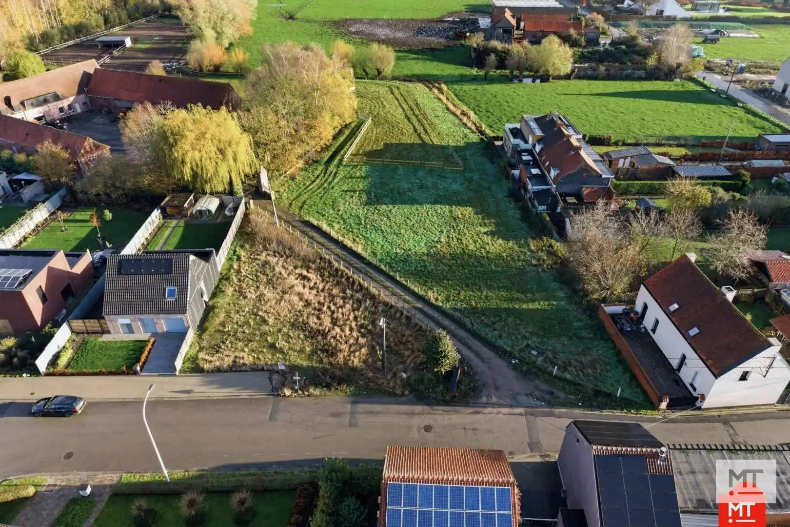 Halfopen nieuwbouwwoningen op een rustige locatie in Wervik foto 3
