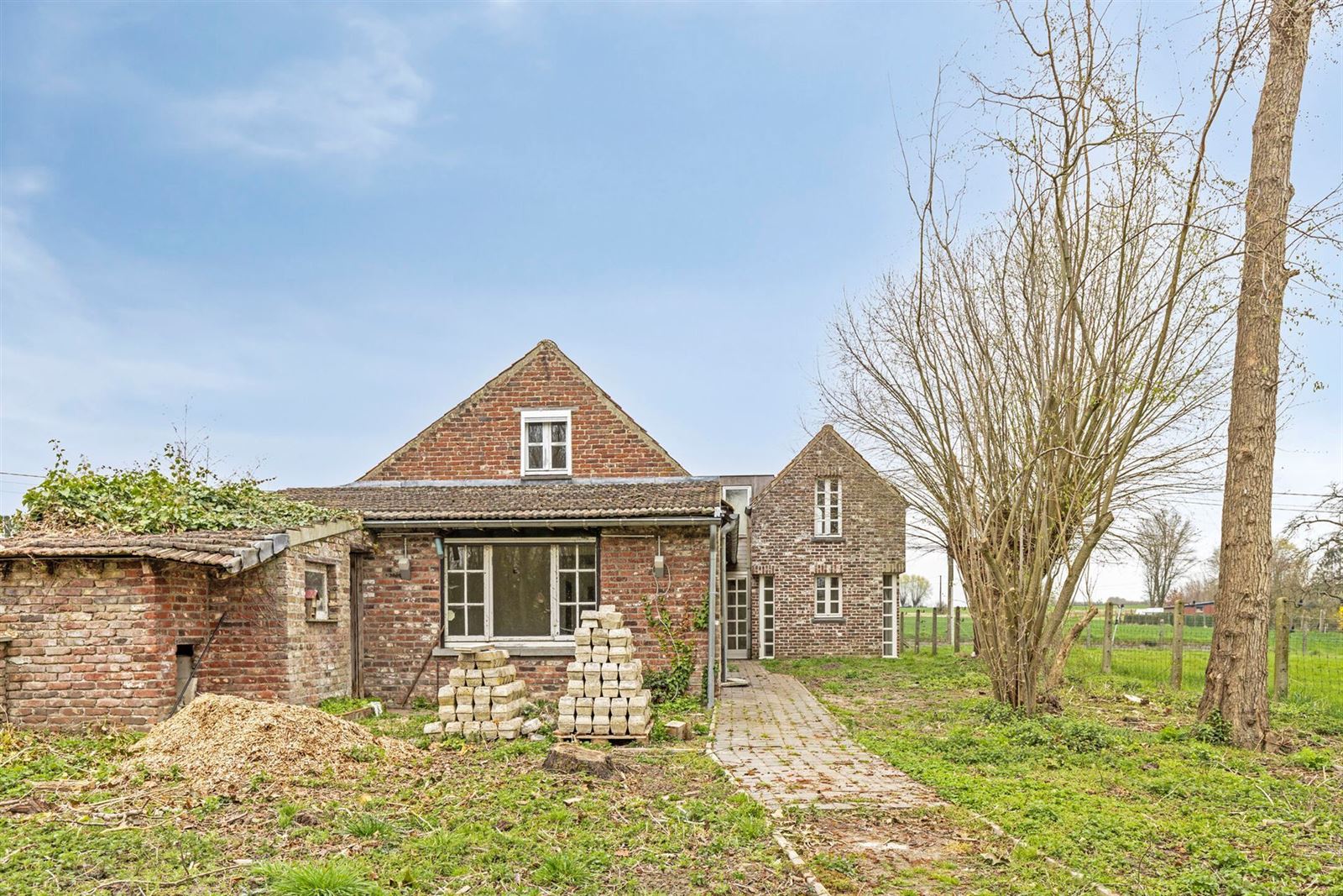 Renovatieproject in prachtige groene omgeving ! foto 24