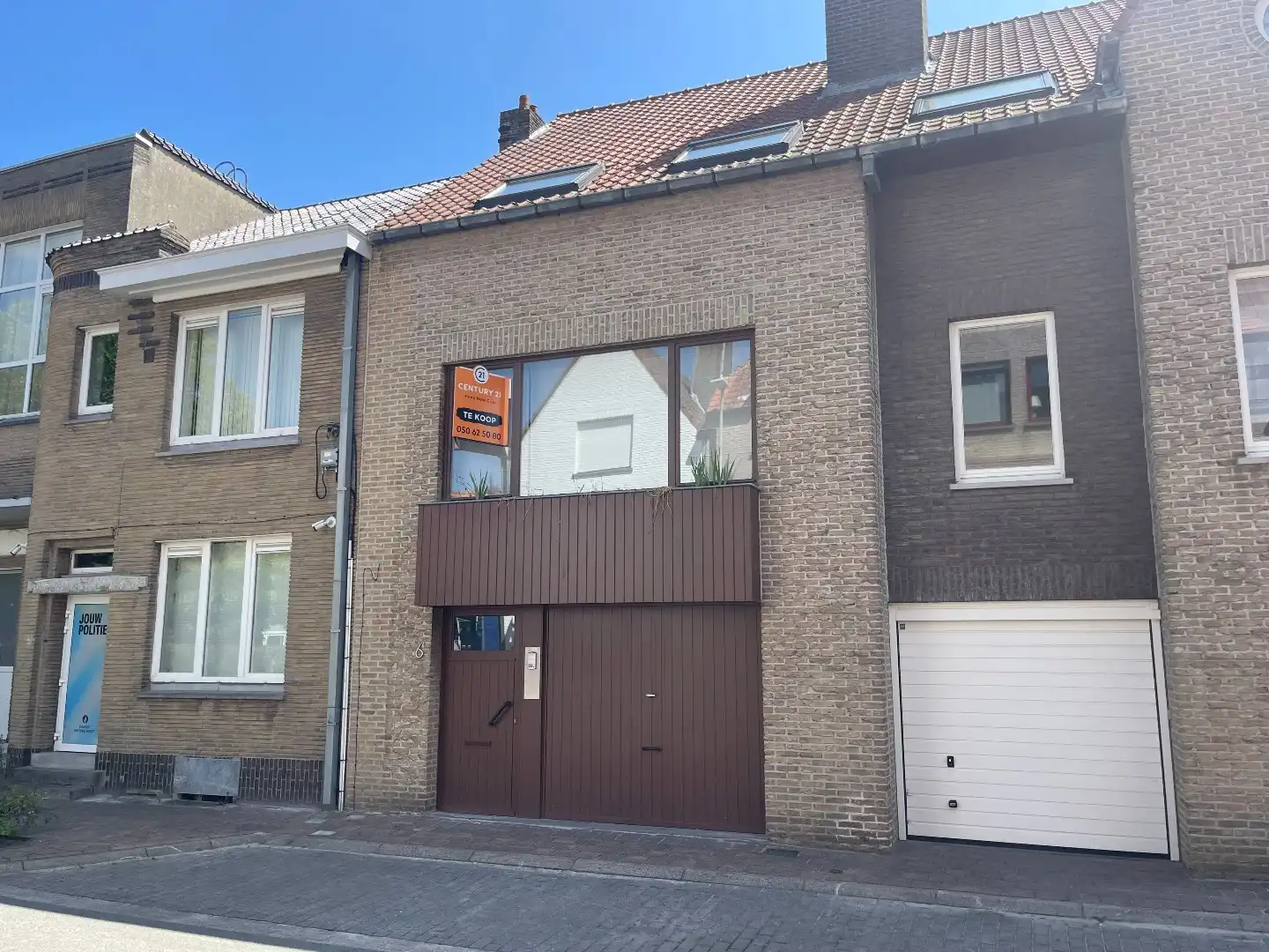 4 slaapkamer bel-etagewoning te Knokke-Dorp. foto {{pictureIndex}}