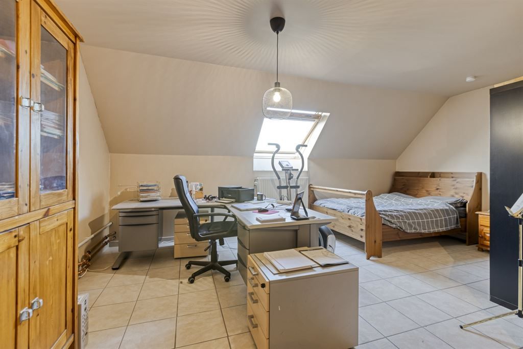 Ruime gezinswoning met tuin in Aarschot.  foto 22