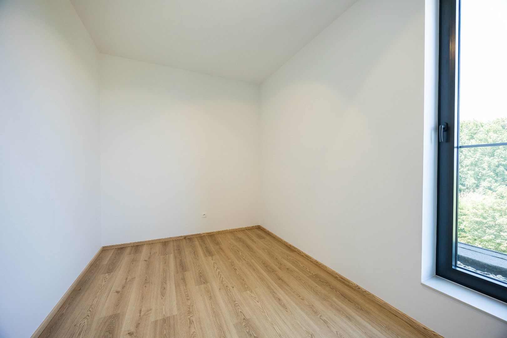 Exclusieve penthouse met ruim terras op toplocatie in Buizingen foto 13