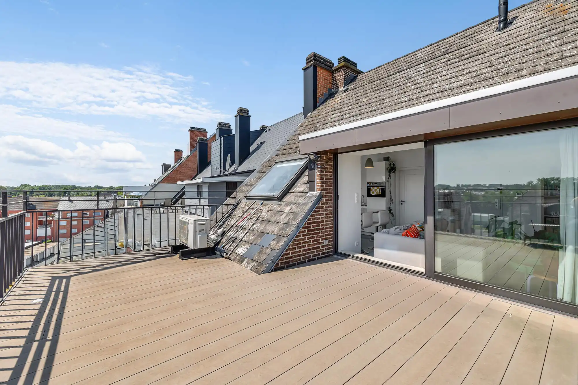 Gerenoveerd penthouse met 2 ruime terrassen in centrum foto 19