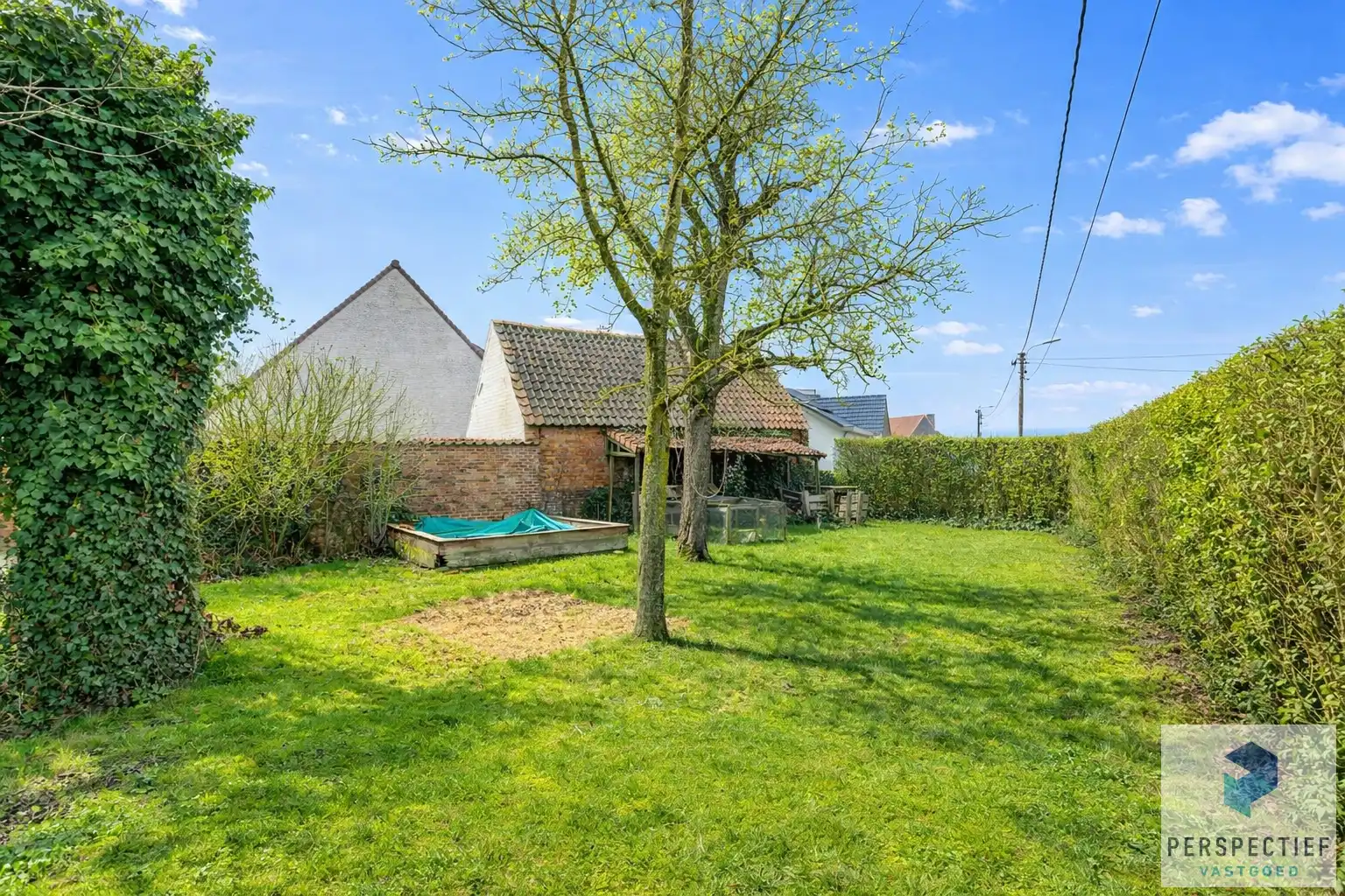 IN OPTIE - COMPROMIS IN OPMAAK |  Charmante energiezuinige hedendaagse landelijke villa met tuin op 1067m² foto 2