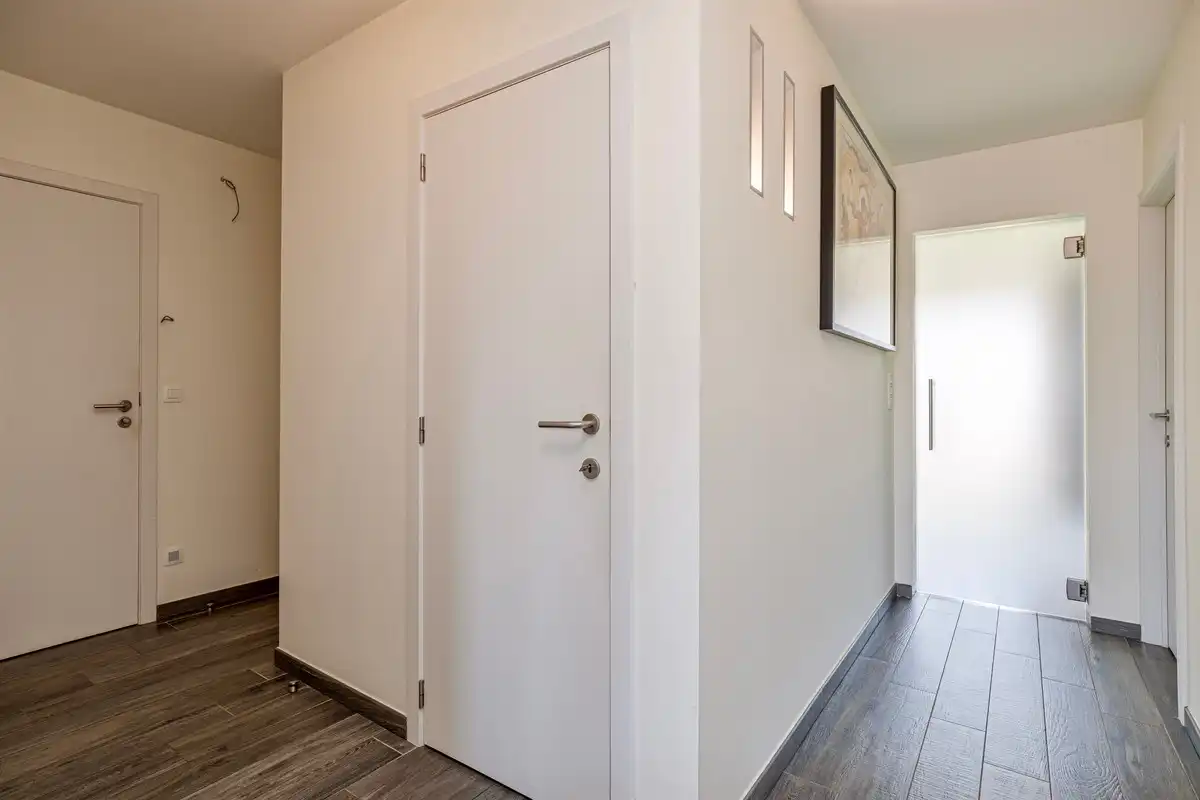 FLEXIBEL DUPLEX APPARTEMENT VAN 183M² MET 5 SLAAPKAMERS MET ZORG- EN WOONOPLOSSING NABIJ CENTRUM TONGEREN. foto 3