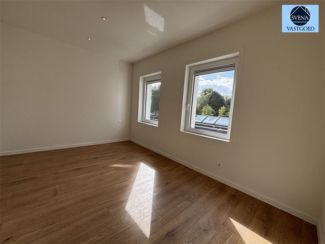 ENERGIEZUINIGE GERENOVEERDE WONING foto 11