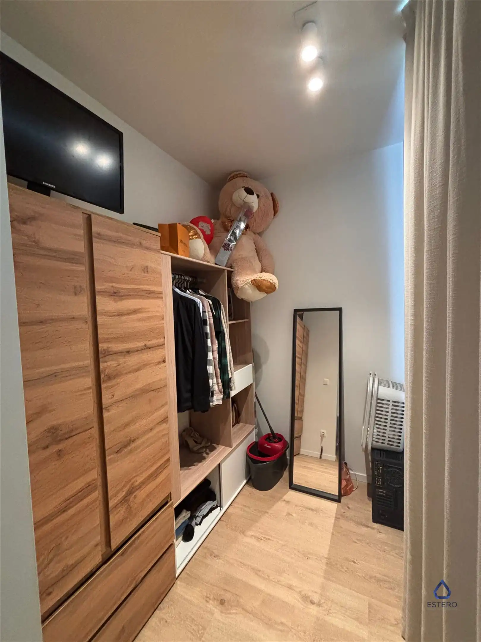 Rustig gelegen 1-slpk appartement met terras en parking foto 9