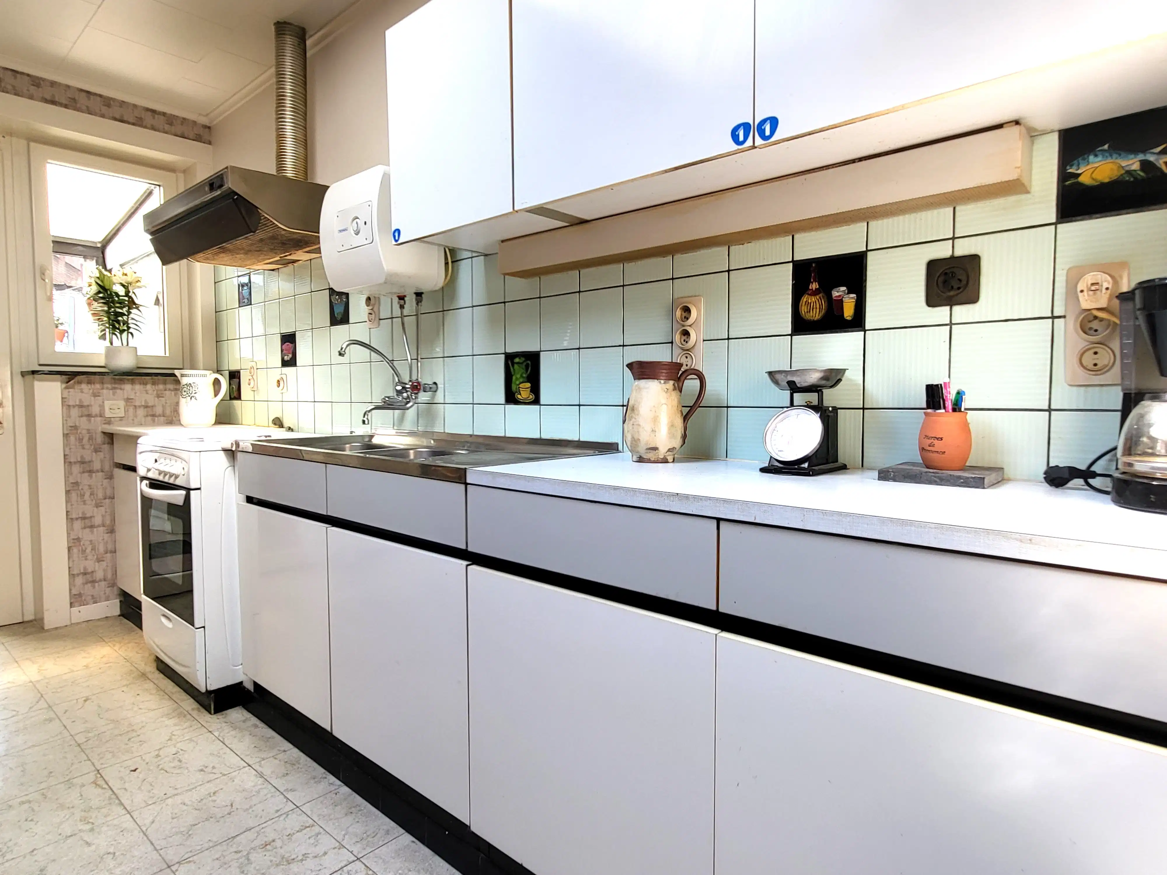 Deze charmante woning met karakter is gelegen op wandelafstand van het station en centrum, biedt een verrassend ruime en praktische indeling, ideaal voor starters of investeerders.  foto 10