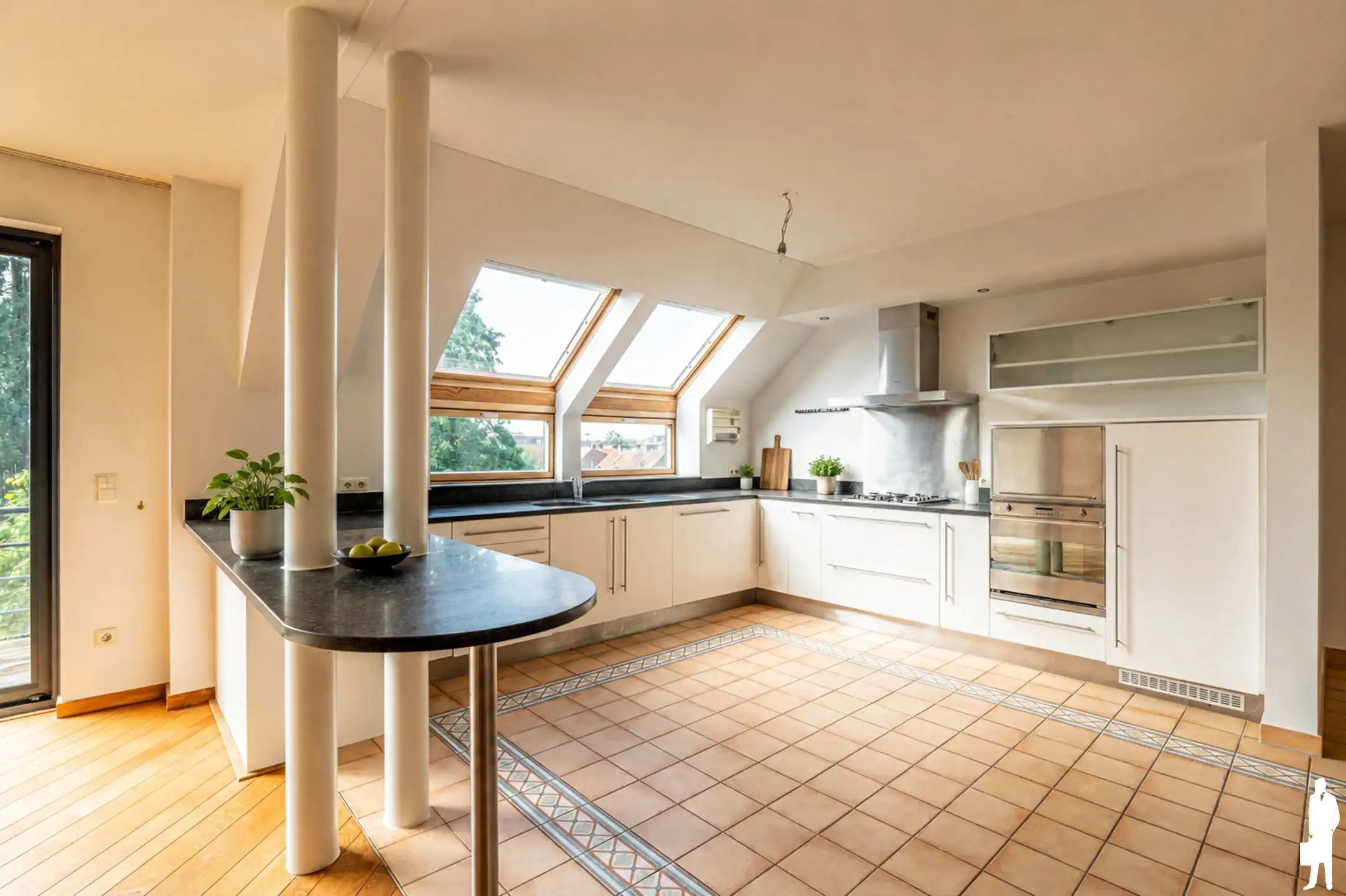 Riant appartement van 196 m² met prachtig zuidterras foto 5