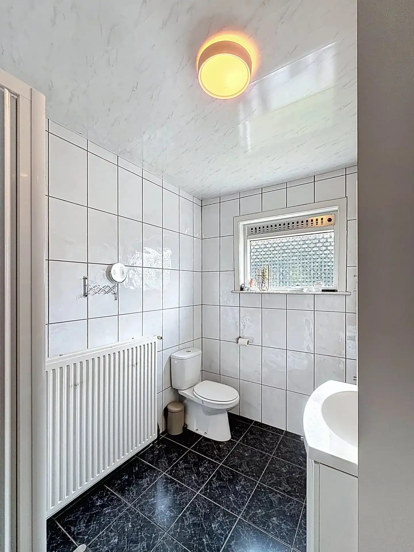 Charmante gelijkvloerse woning met 3 slaapkamers en zonnige tuin foto 12