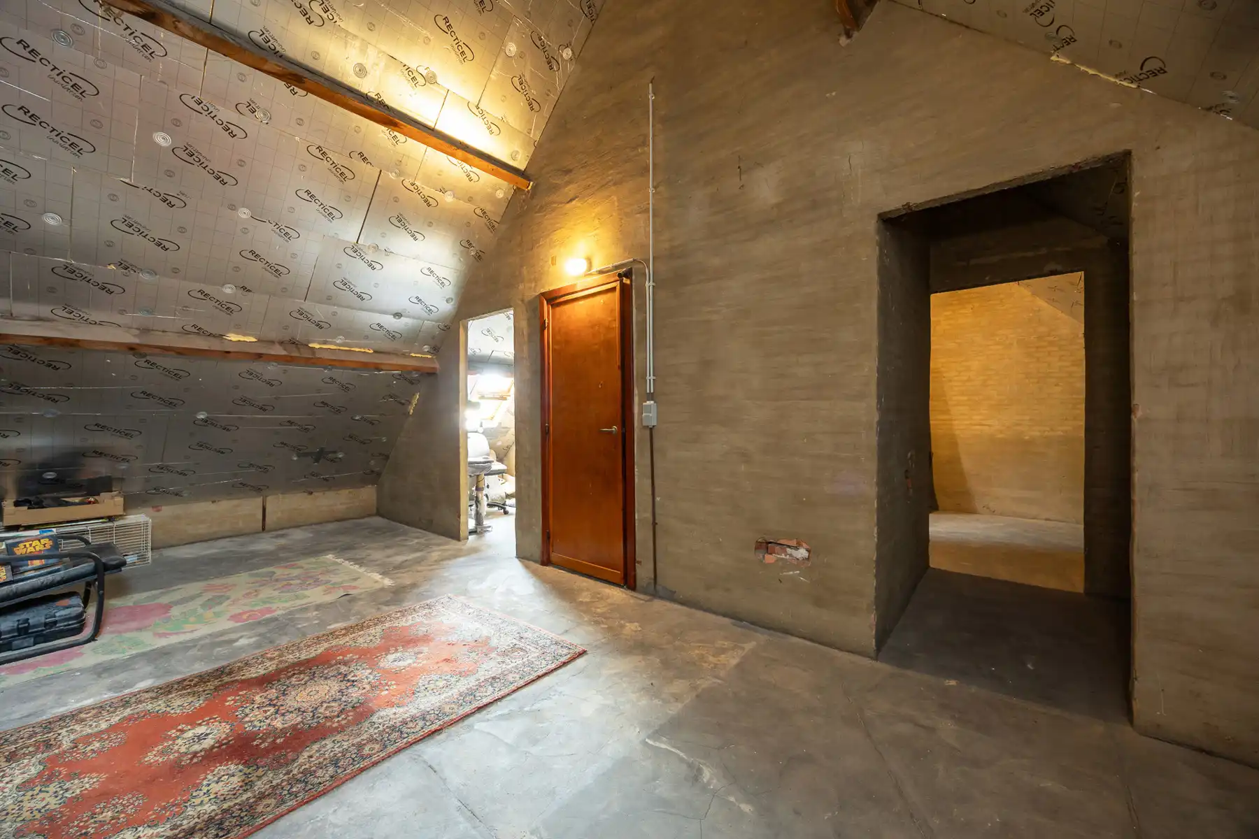 KARAKTERVOLLE WONING MET GARAGE/WERKPLAATS  foto 11