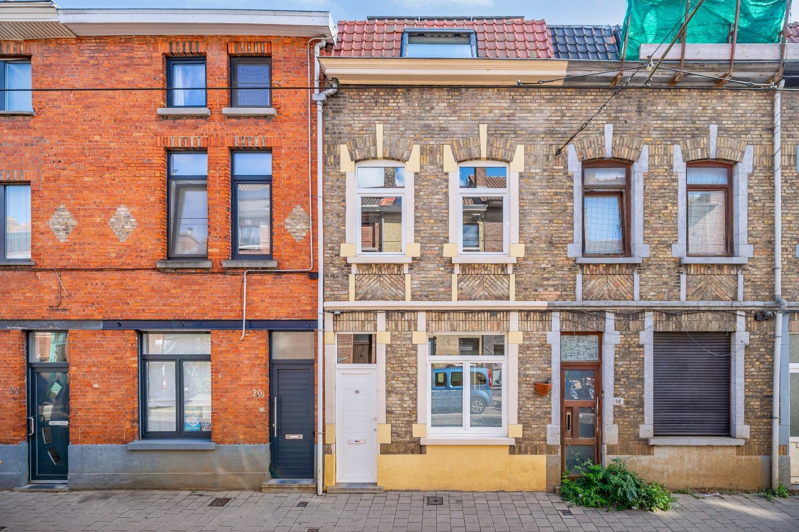 ()=>{if(producerUpdateValueVersion(node),producerAccessed(node),node.value===ERRORED)throw node.error;return node.value} Poperingestraat 18 - - 9000 Gent