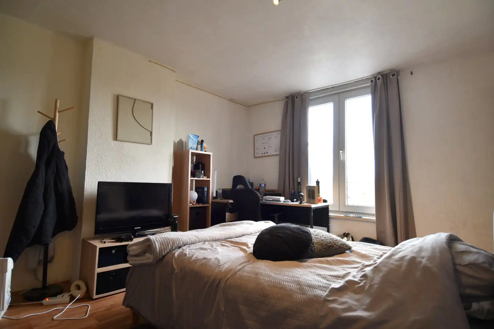 Te renoveren woning met 2 slaapkamers (4 mogelijk!) en tuin te Marke foto 8