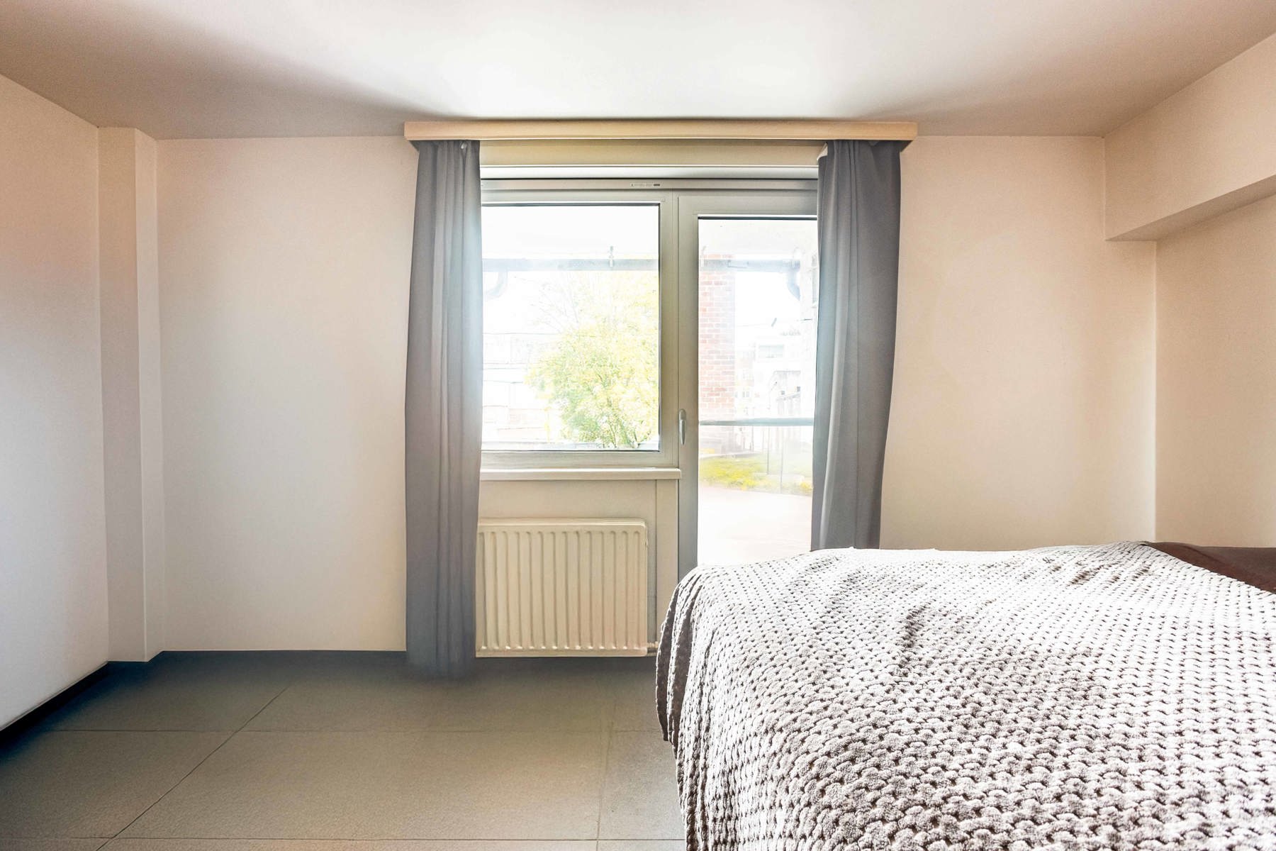 Zeer ruim appartement in centrum Aalst ! foto 12